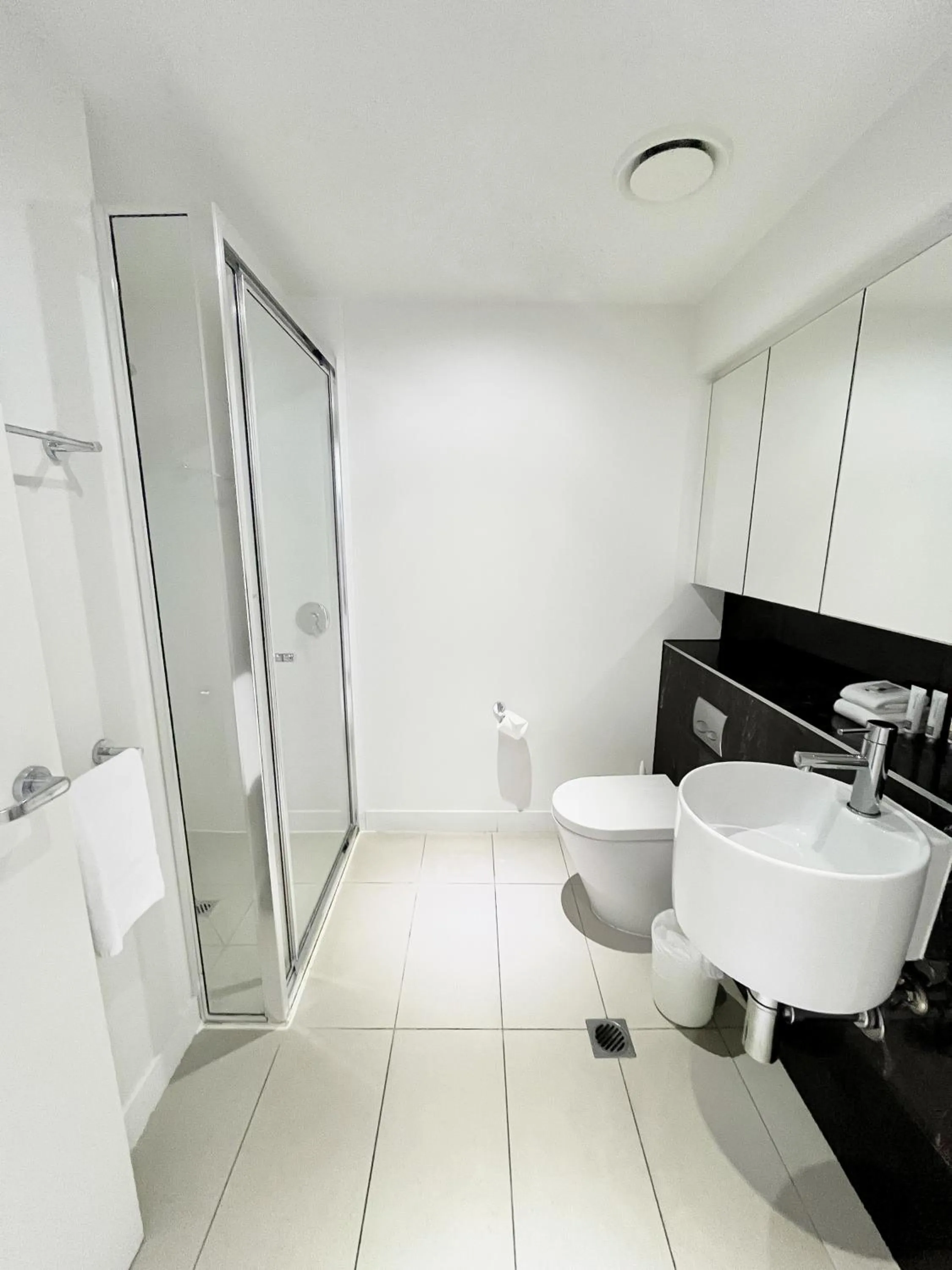 Bathroom in Oshen Holiday Apartments Yeppoon