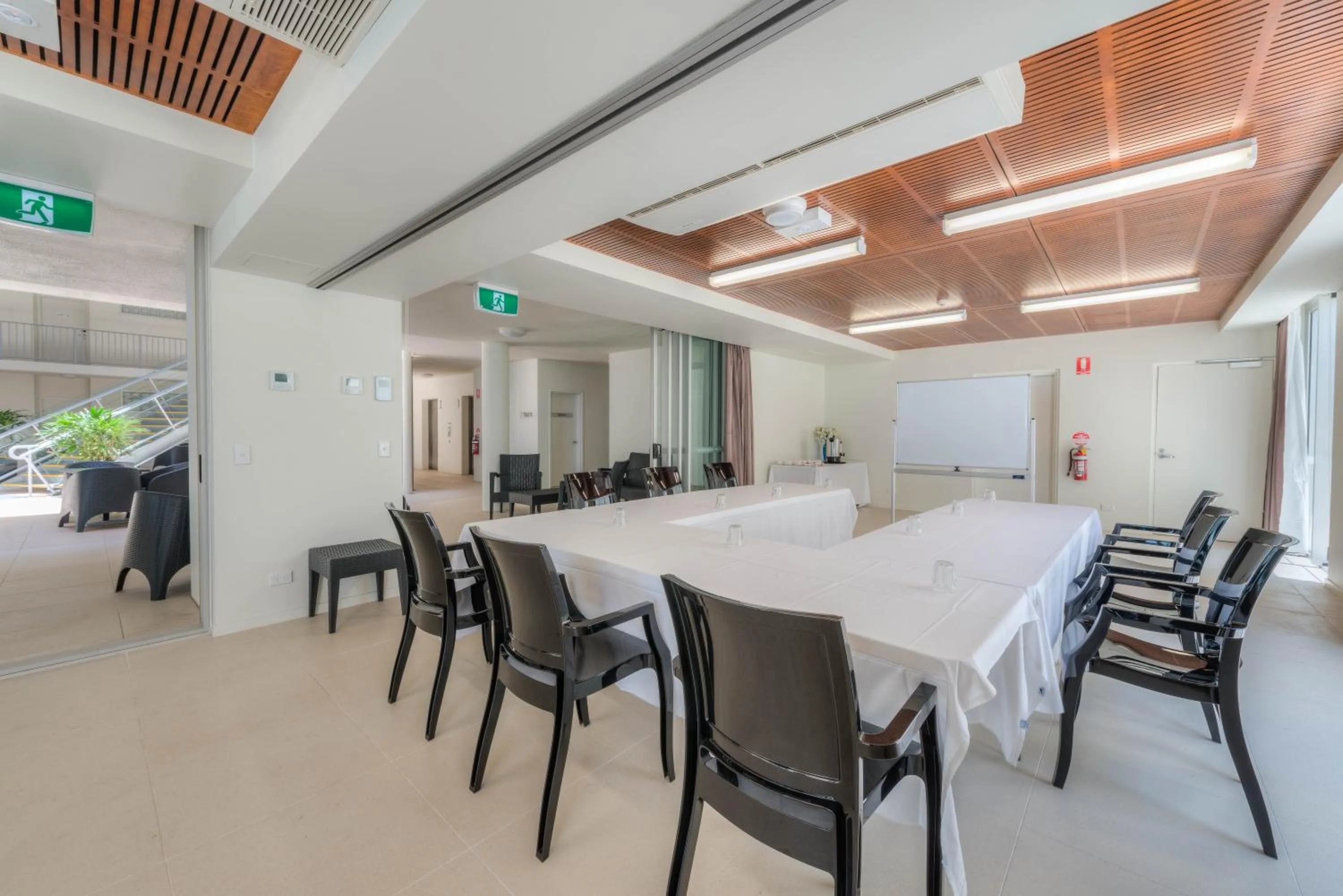 Business facilities in Oshen Holiday Apartments Yeppoon