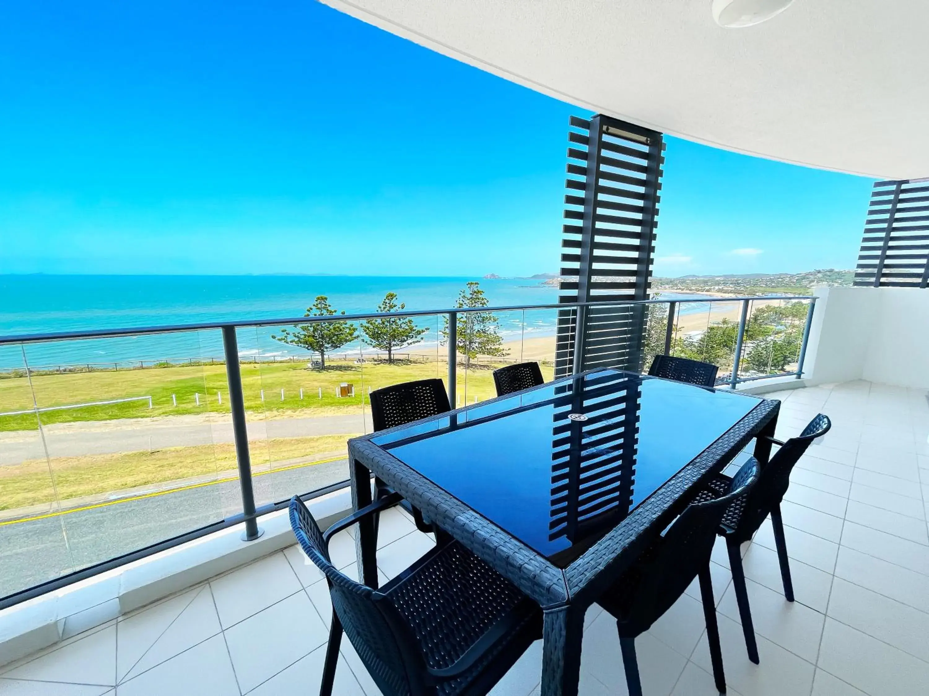 3 Bedroom Apartment Water Views in Oshen Holiday Apartments Yeppoon 3 Bedroom Apartment Water Views in Oshen Holiday Apartments Yeppoon