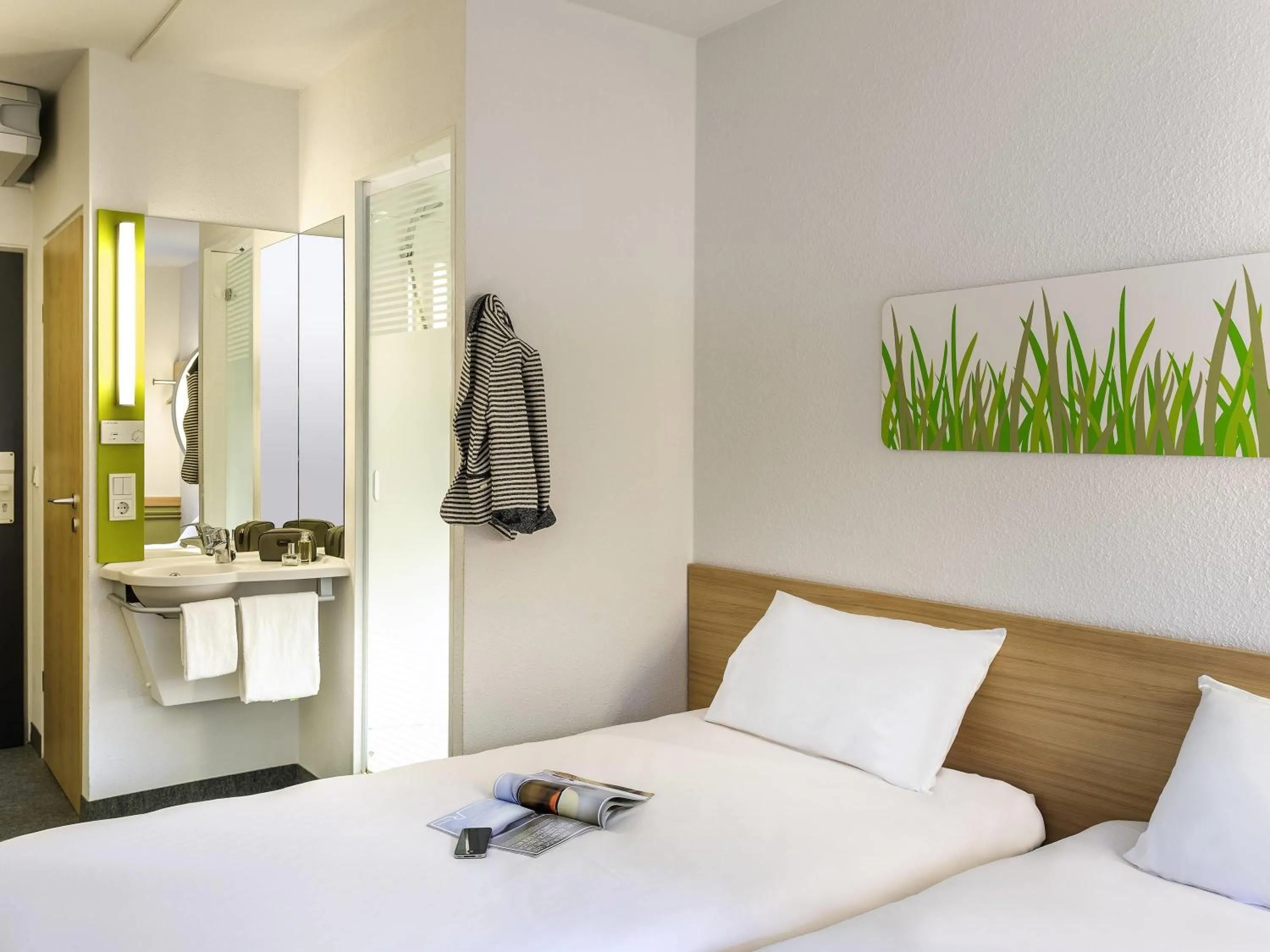 Bedroom, Bed in IBIS BUDGET CAPAO Bonito