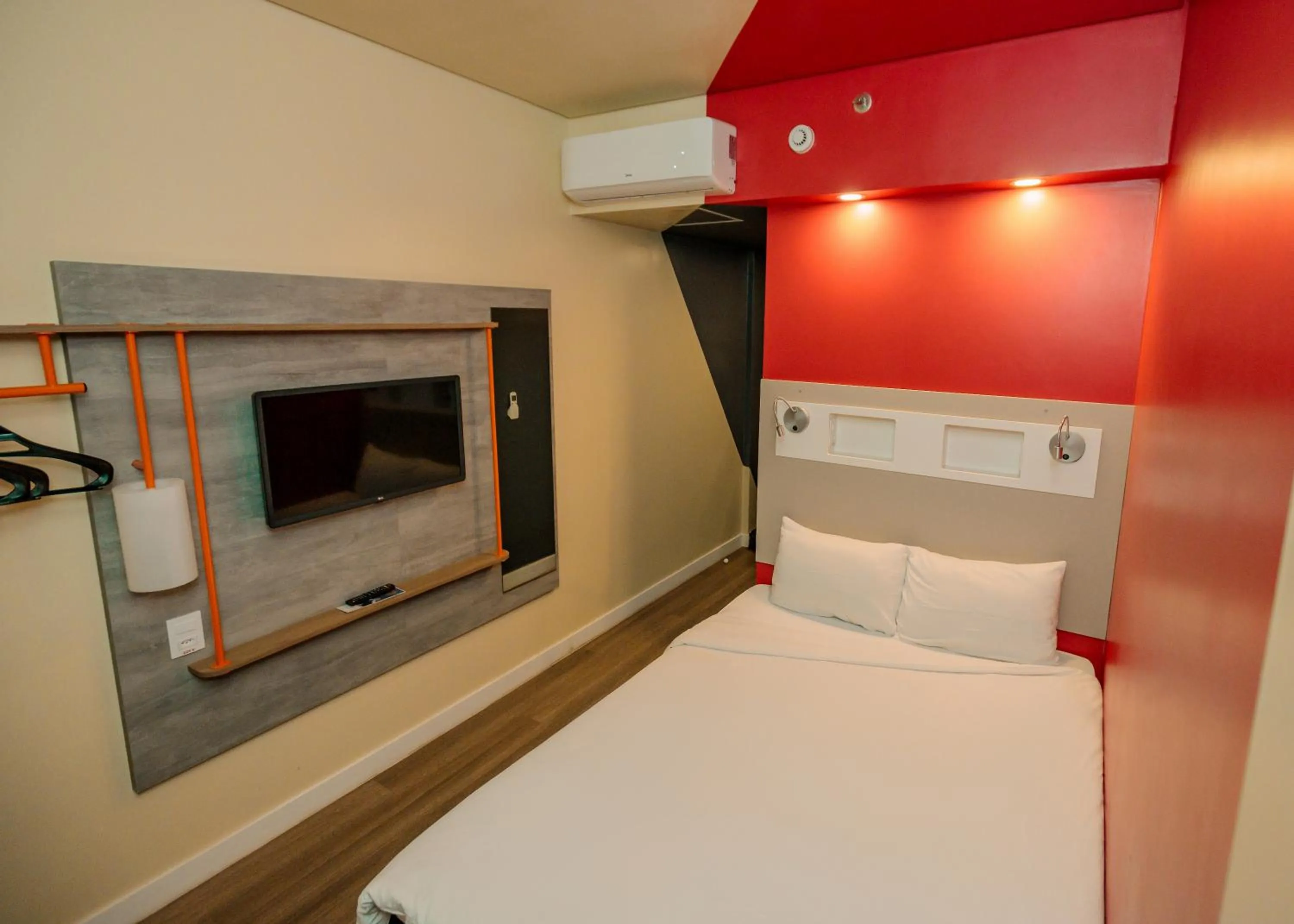 Bed in IBIS BUDGET CAPAO Bonito