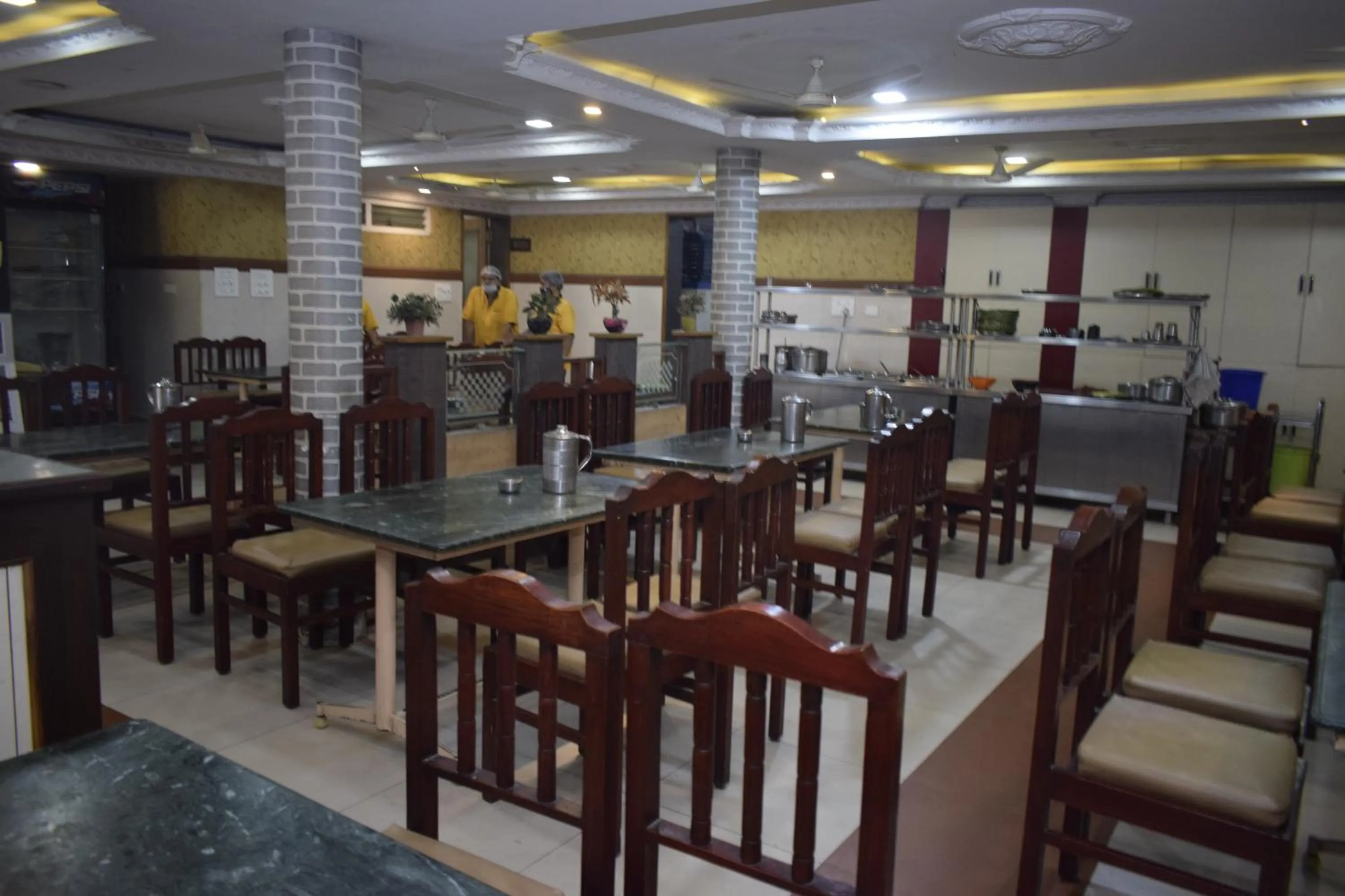 Restaurant/places to eat in Sri Krishna Vilas