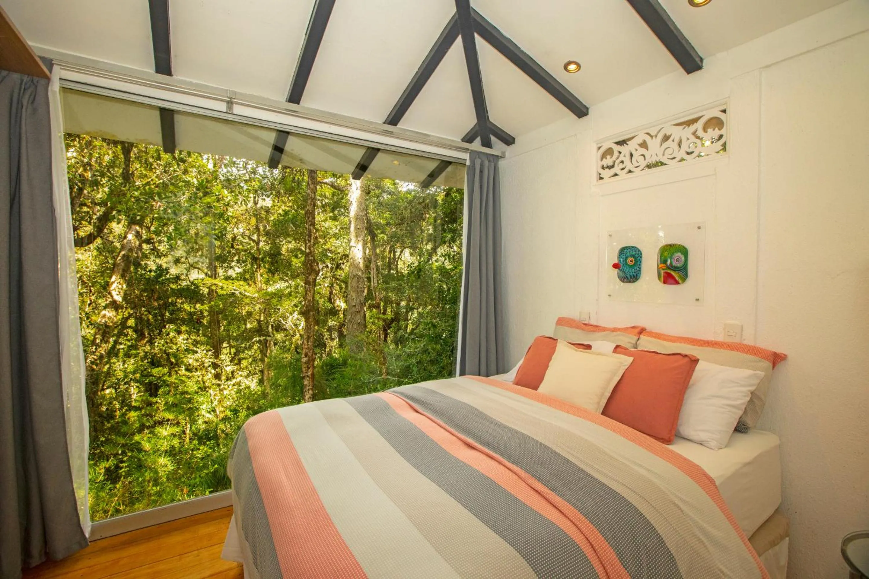 Bedroom, Bed in Dantica Cloud Forest Lodge