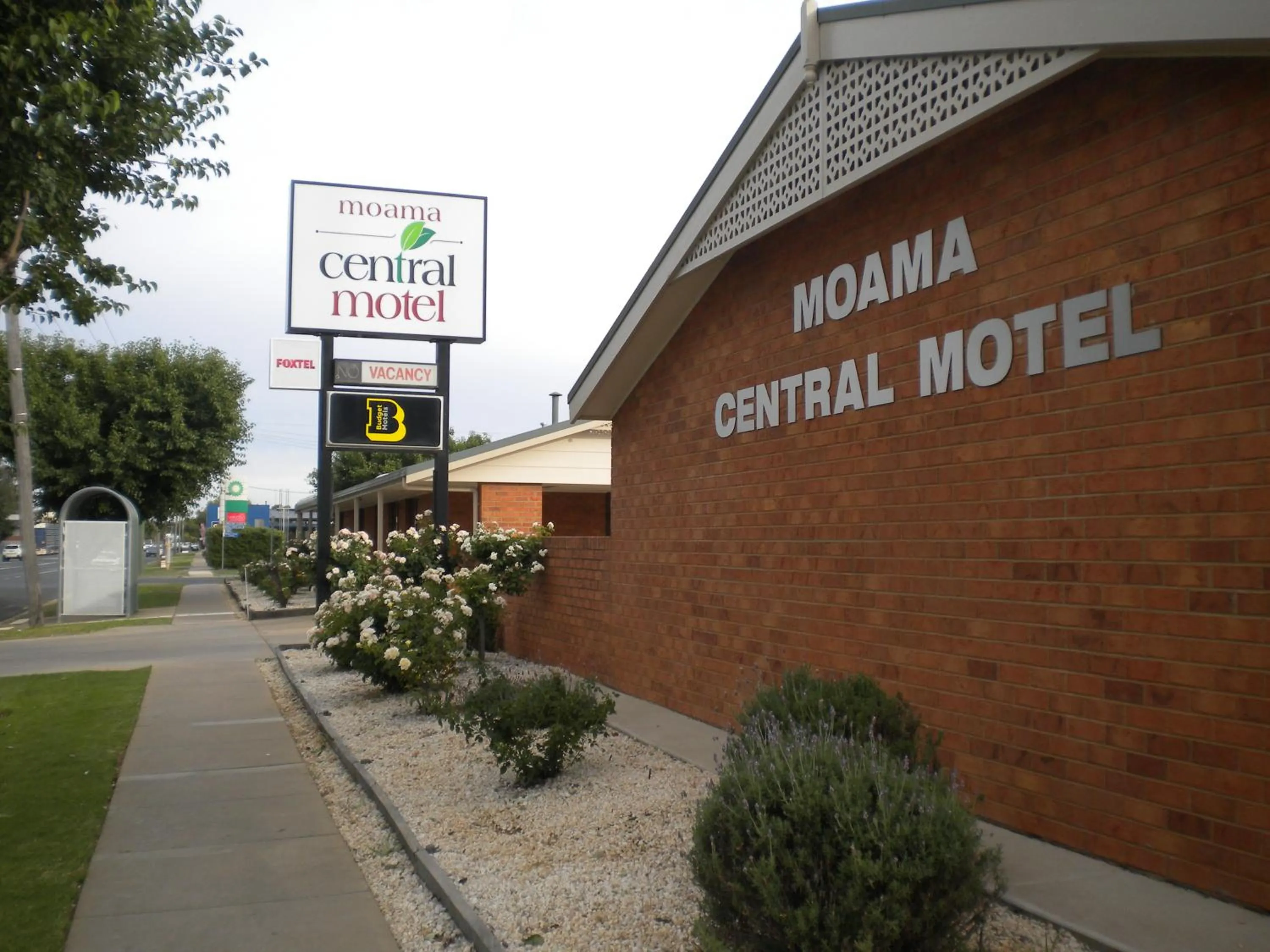 Facade/entrance in Moama Central Motel