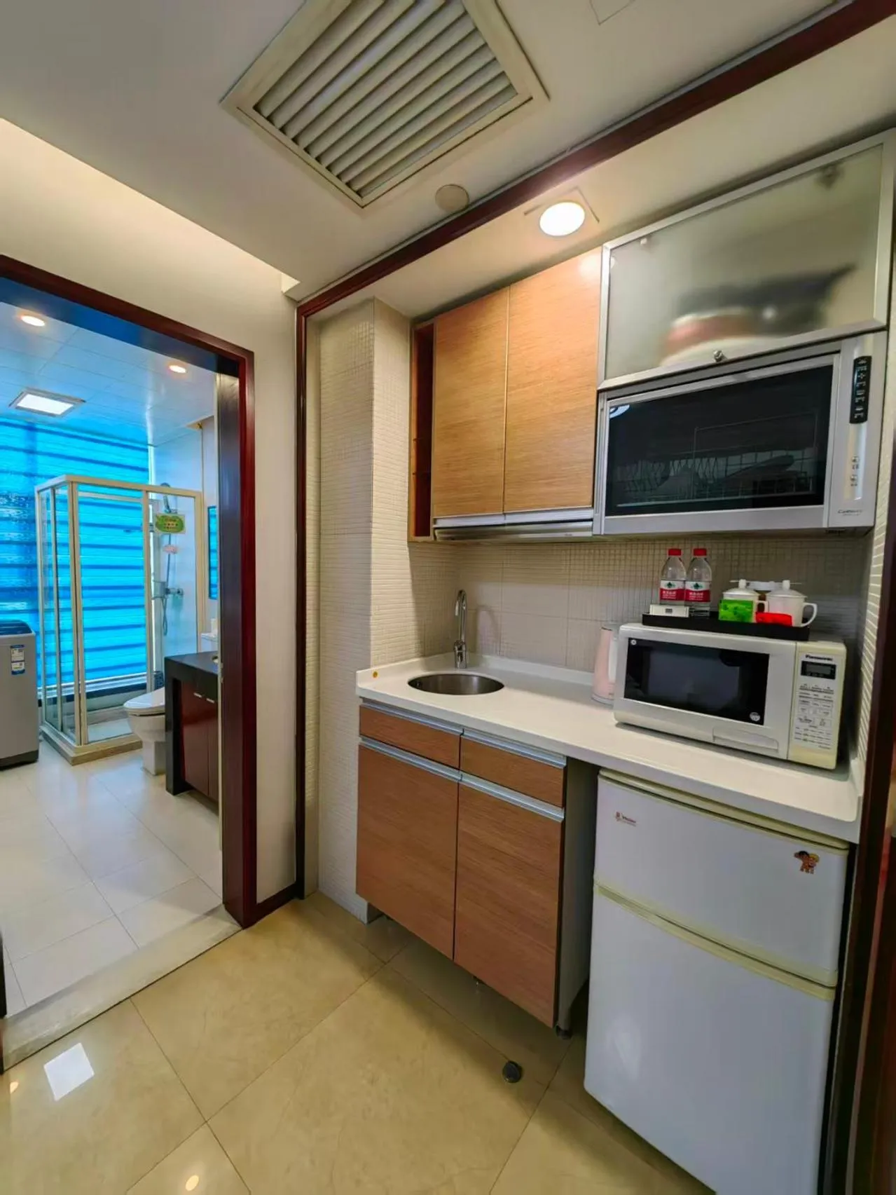 Property building in East King Business Hotel (West Lake store, Hangzhou)