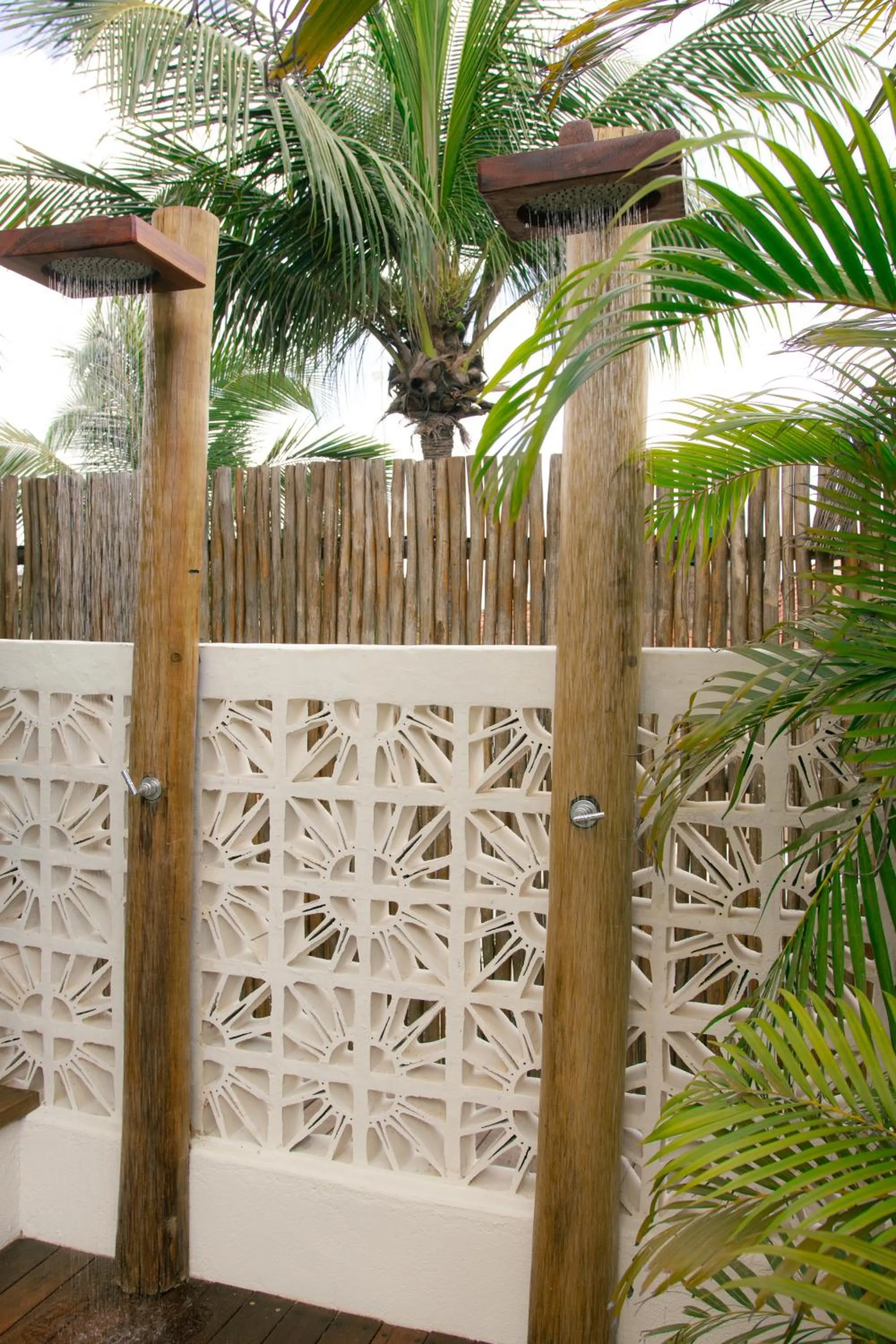 Shower in Café Jeri Hotel - Adults Only