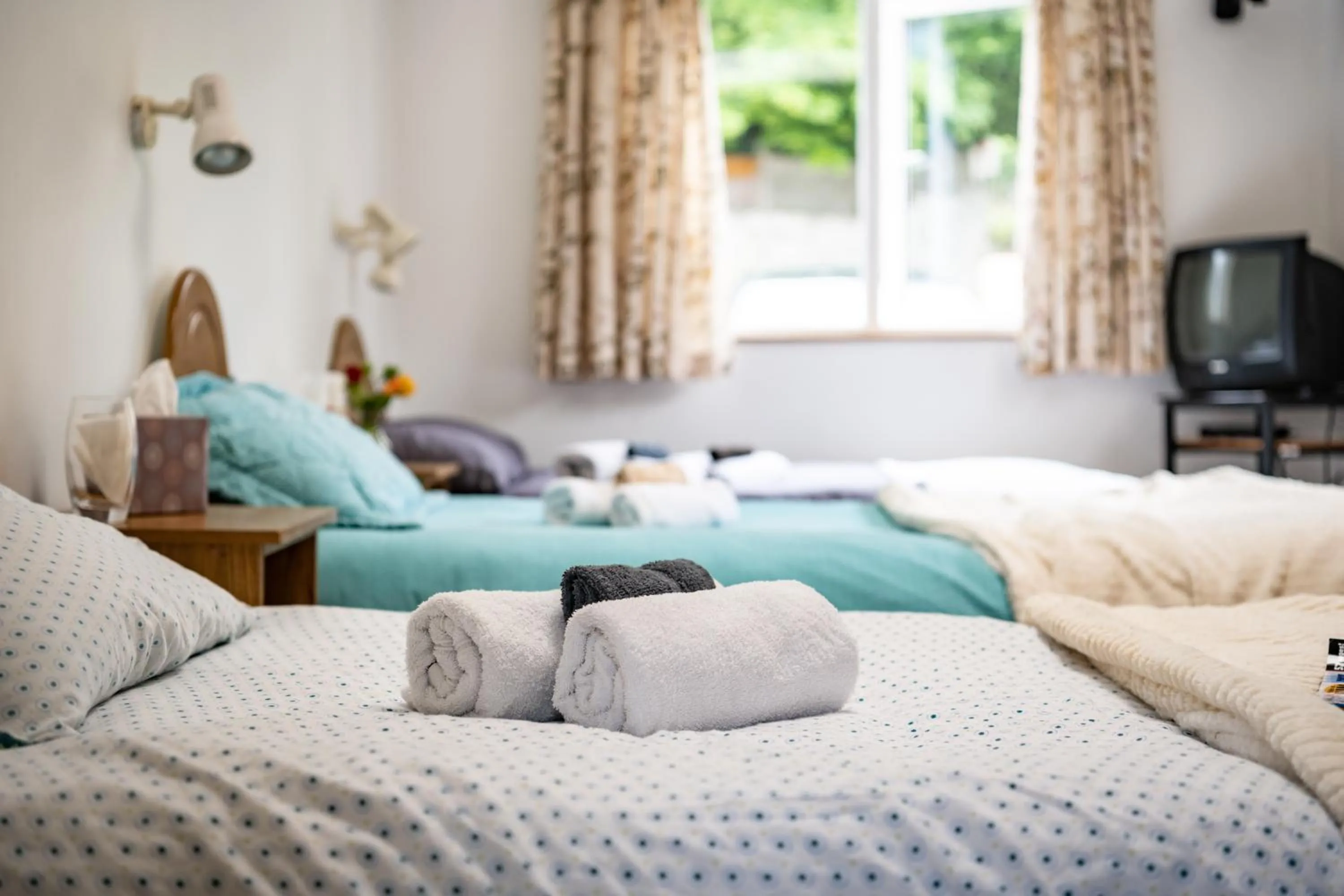 Bedroom, Bed in Gleann Na Smol