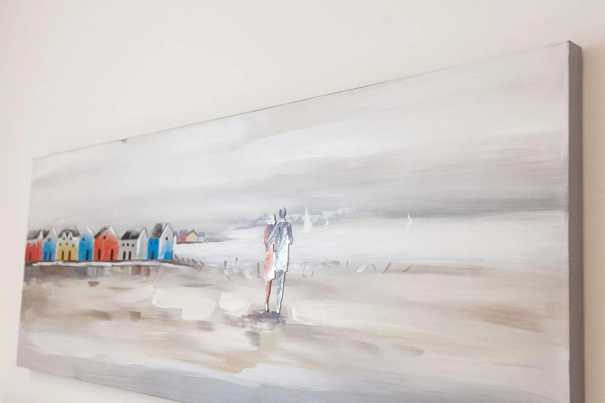 Photo of the whole room in Gästehaus freches Perlhuhn