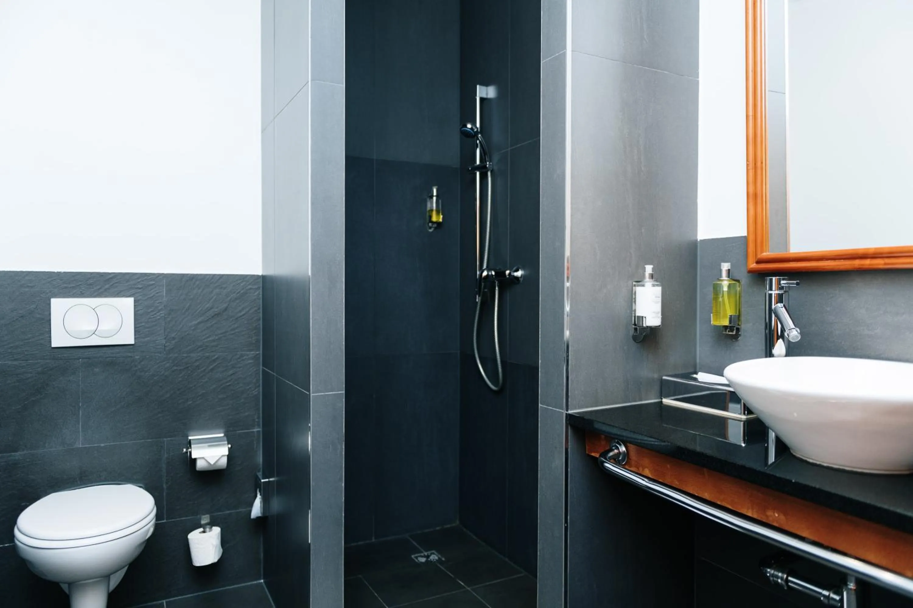 Bathroom in ROSS Hotel nähe Messe Stuttgart