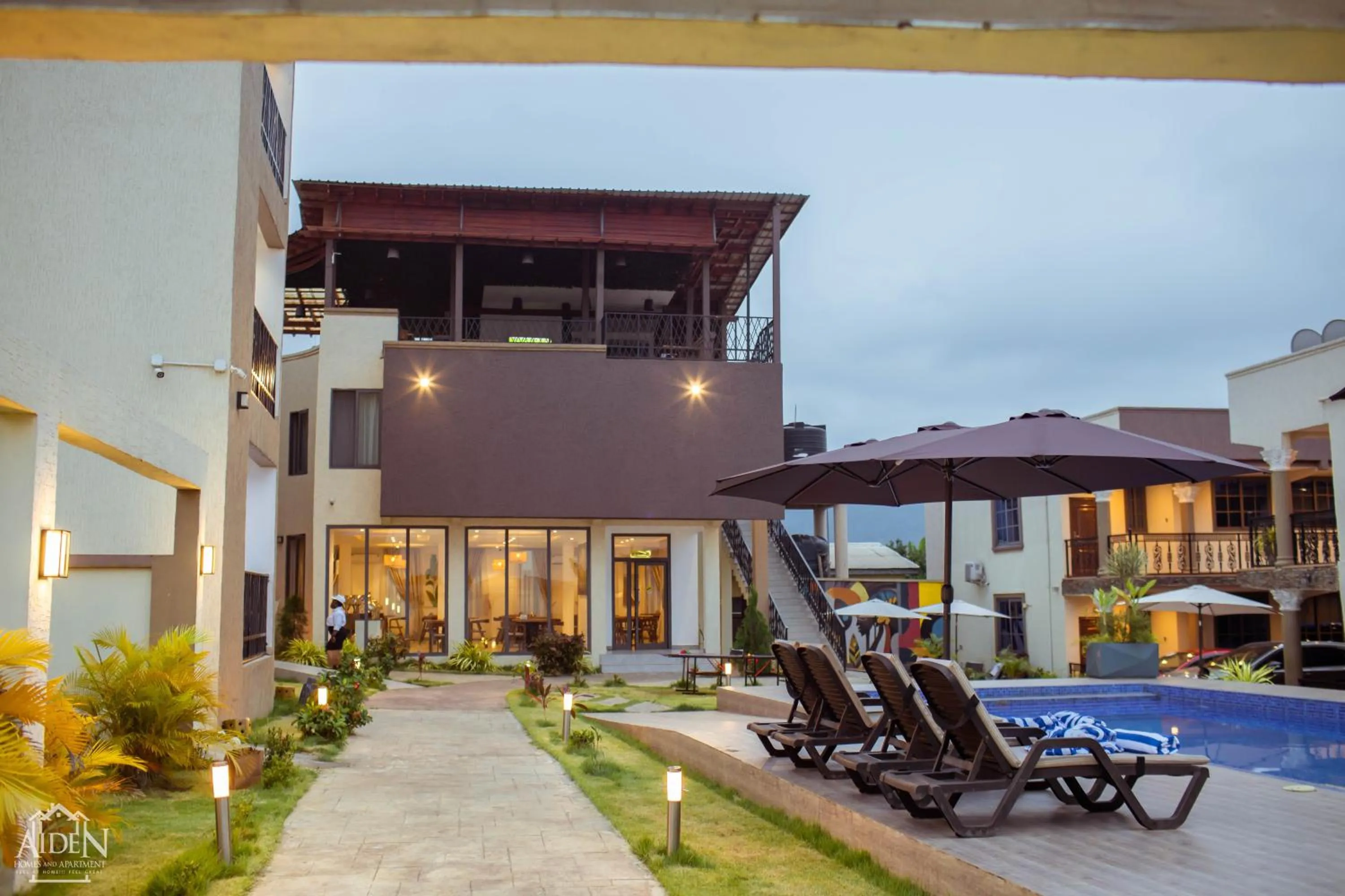 AIDEN HOMES AND APARTMENTS HOTEl