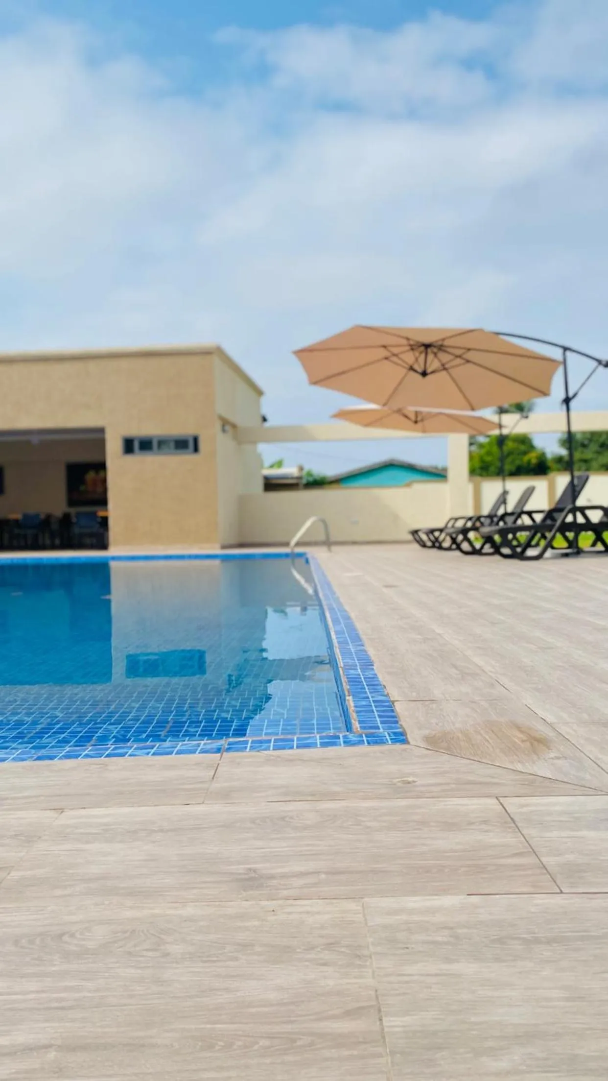 AIDEN HOMES AND APARTMENTS HOTEl