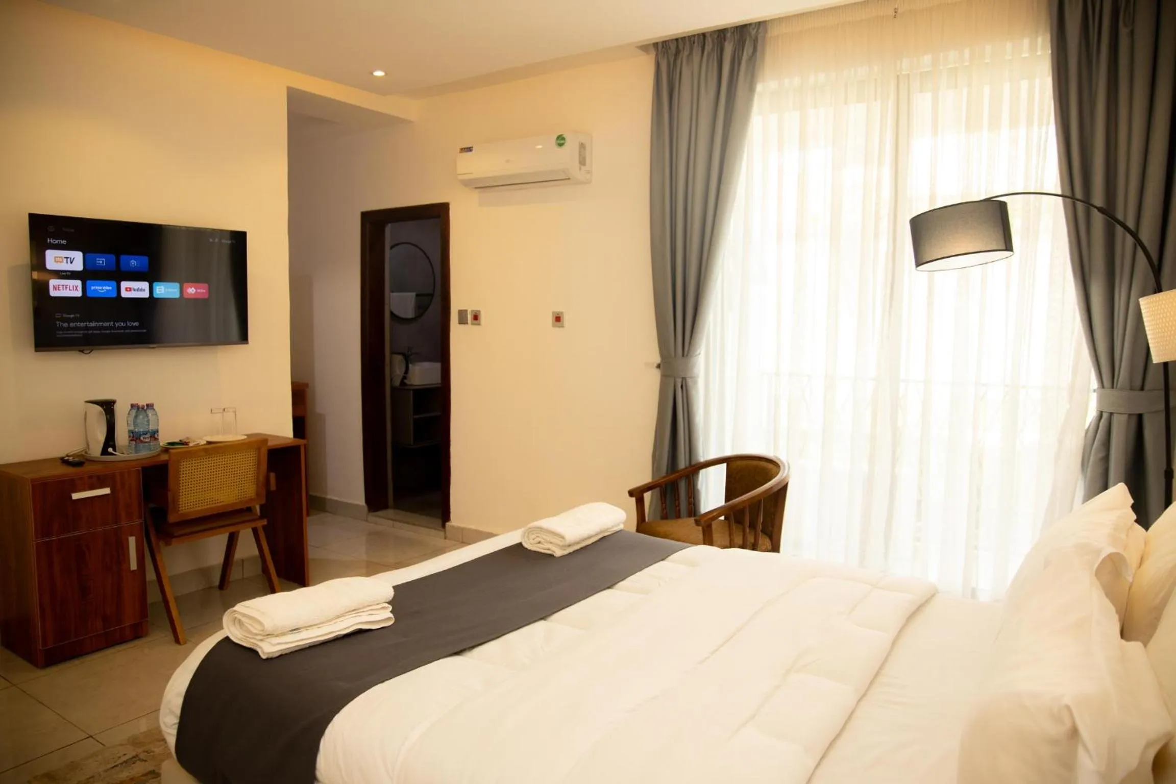 AIDEN HOMES AND APARTMENTS HOTEl