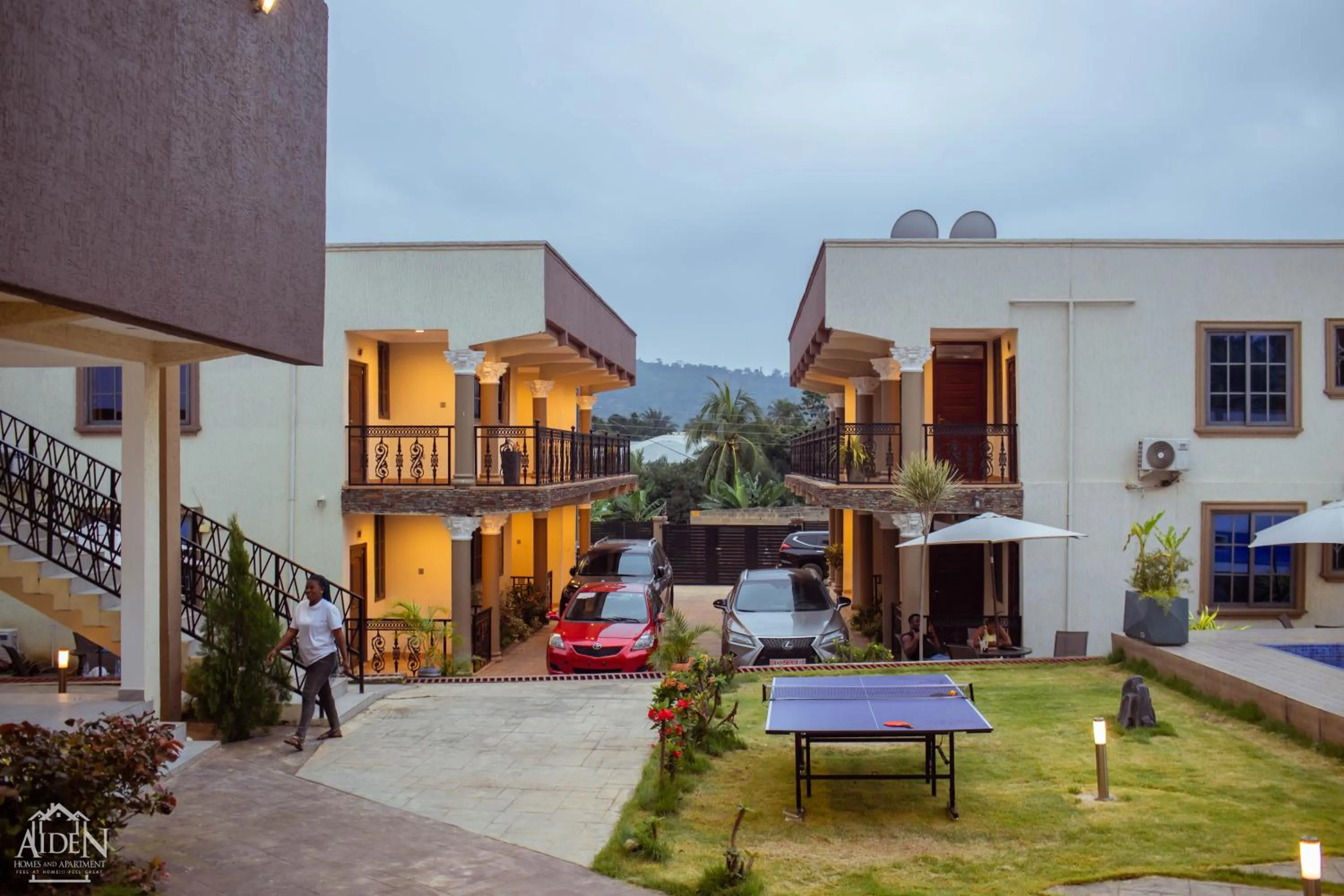 AIDEN HOMES AND APARTMENTS HOTEl