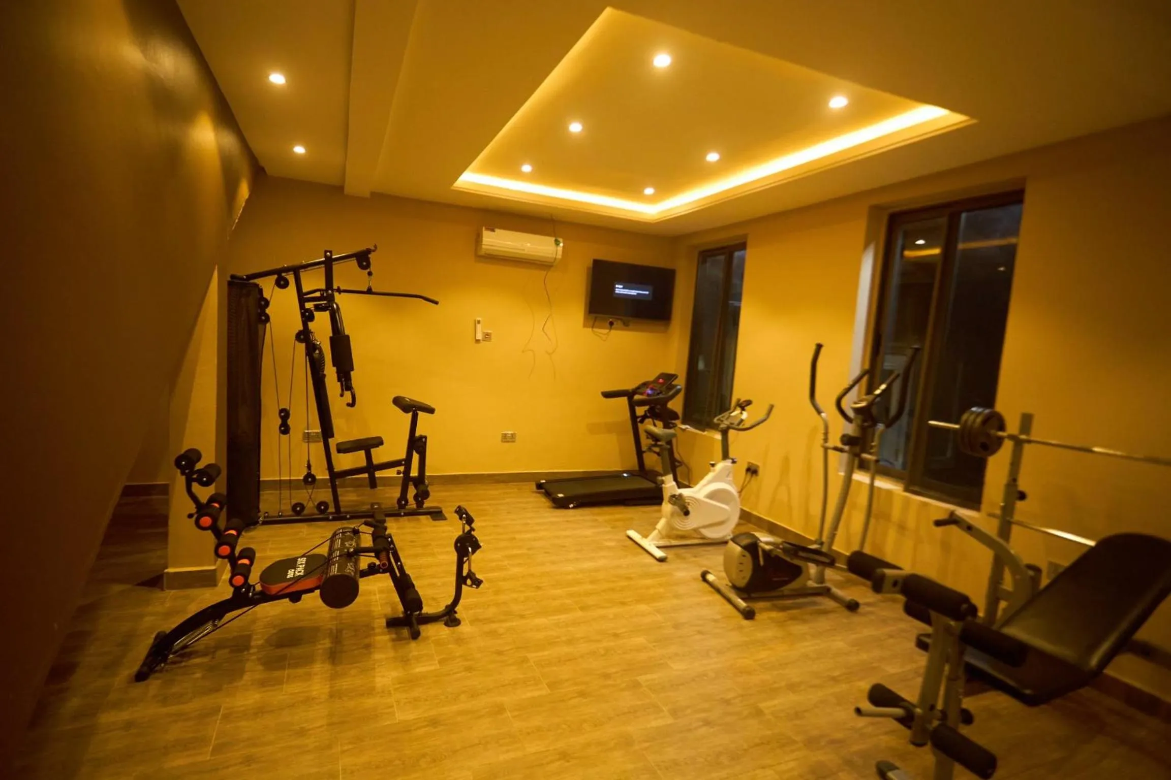 Fitness centre/facilities in AIDEN HOMES AND APARTMENTS HOTEl