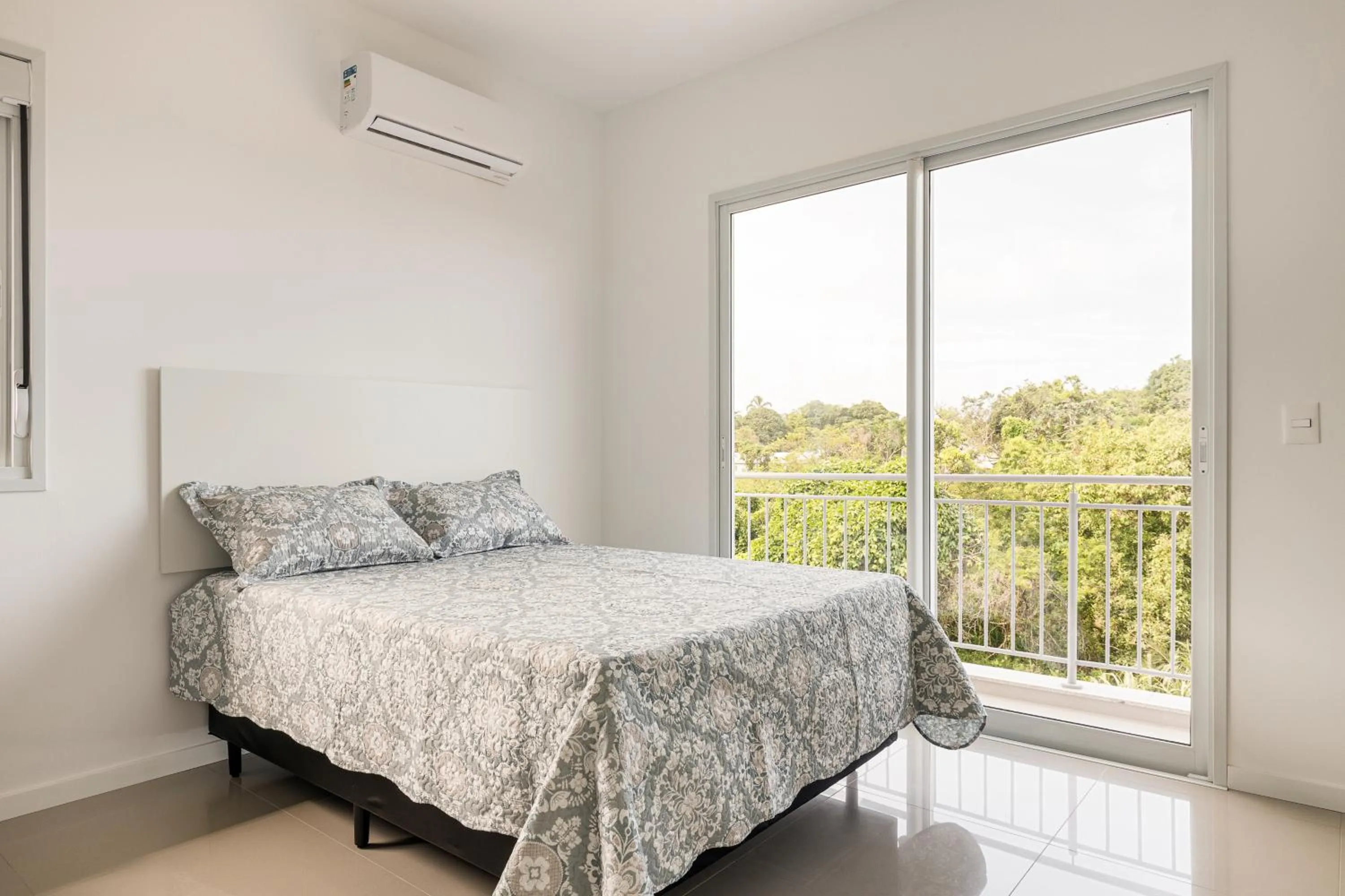Photo of the whole room, Bed in Parador Campeche