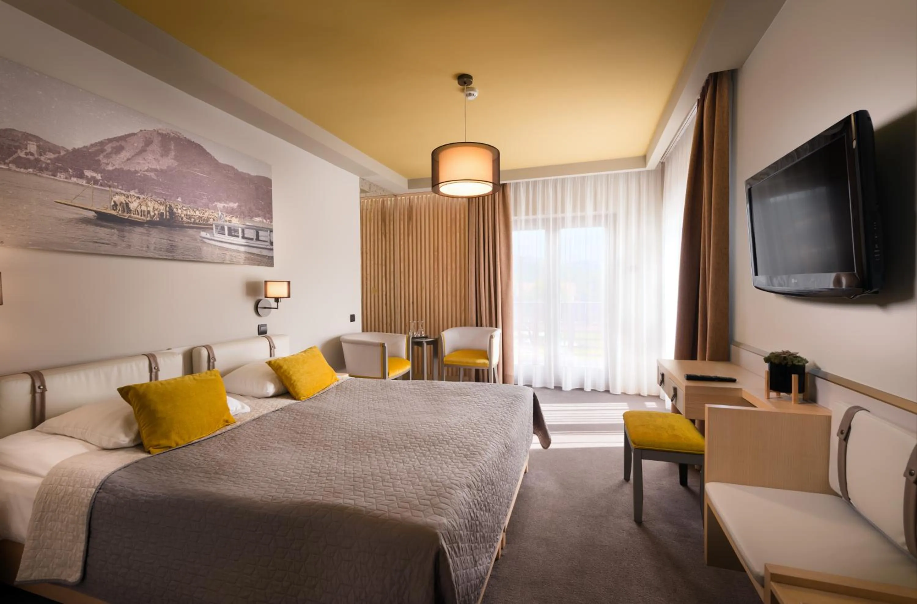 Bed in Hotel Visegrád