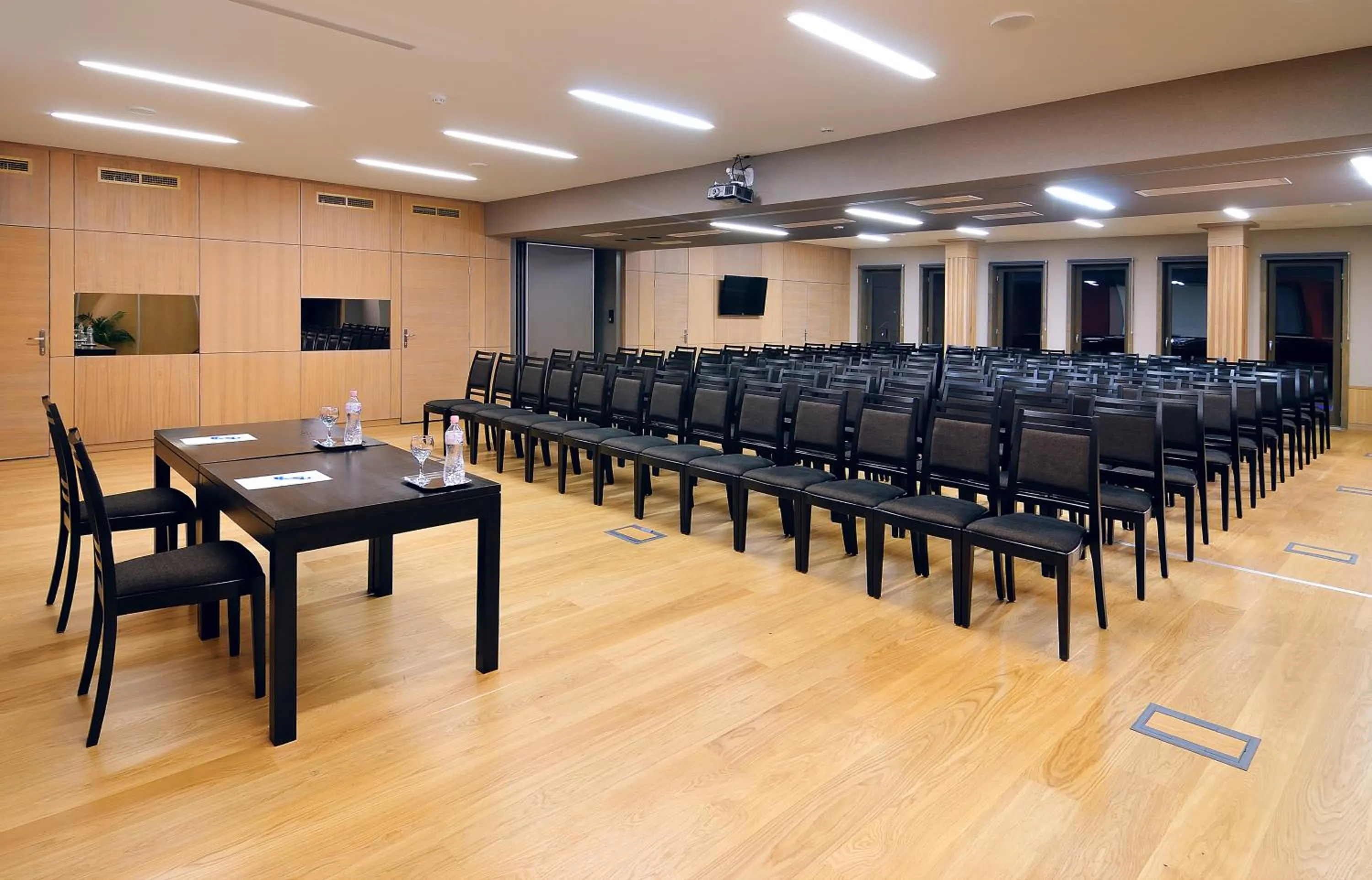 Meeting/conference room in Hotel Visegrád