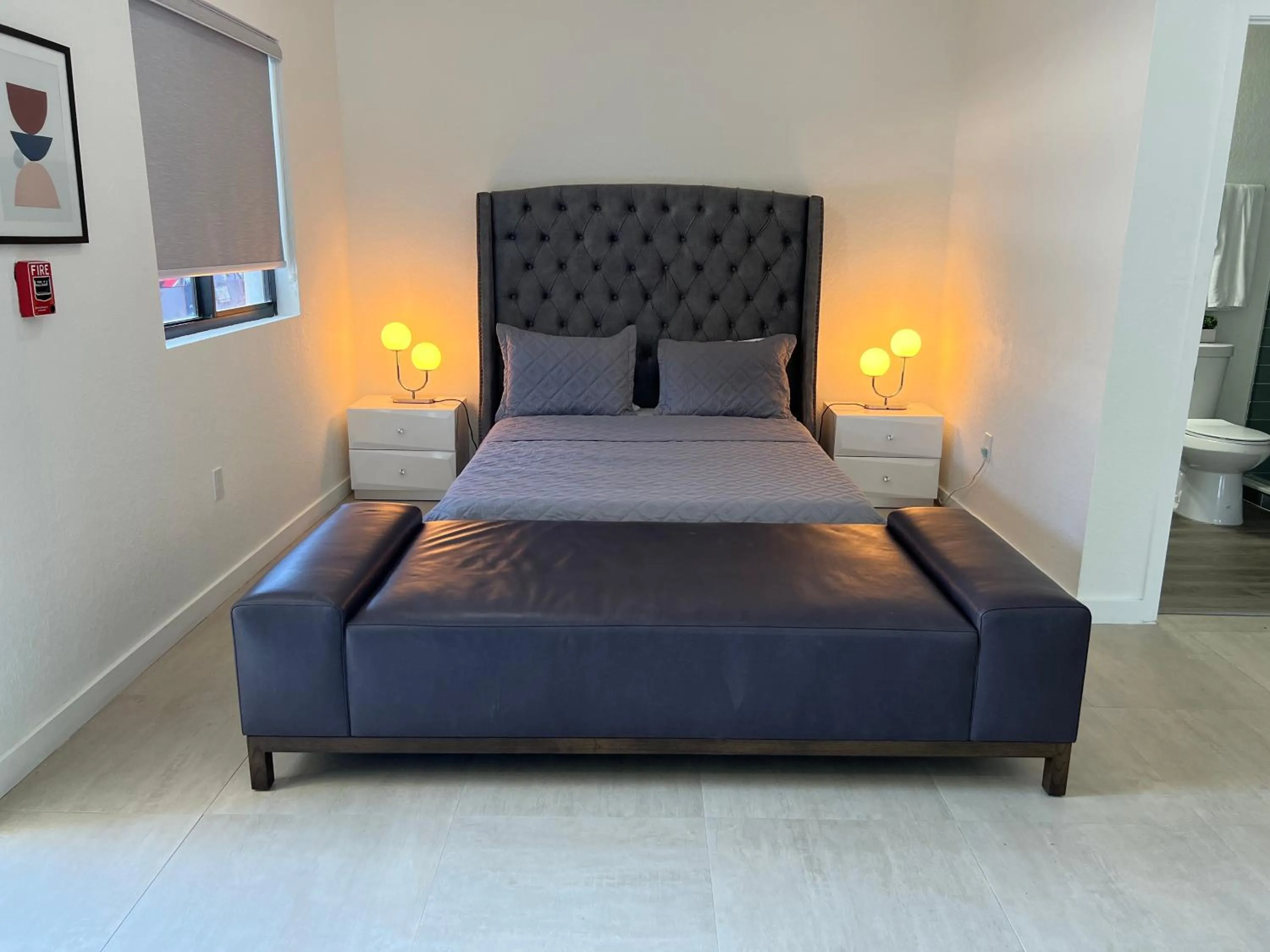Bed in Renzzi Wynwood Apartments
