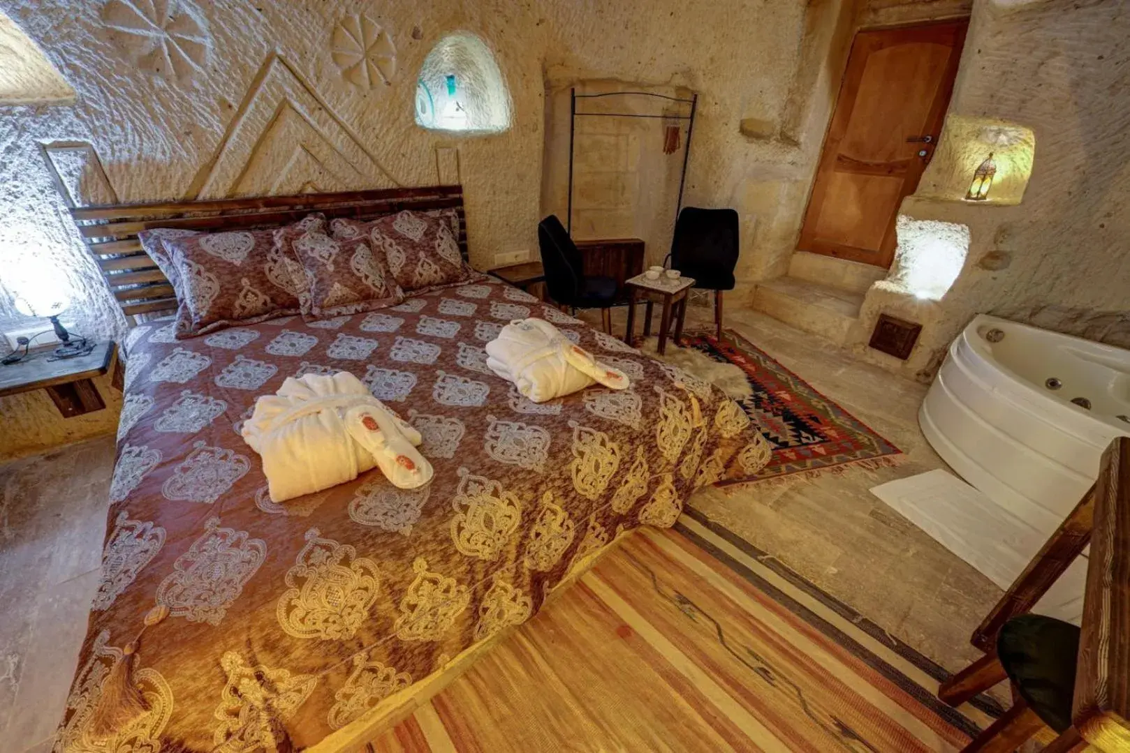 Deluxe Room in Cappadocia Alaz Cave Otel Deluxe Room in Cappadocia Alaz Cave Otel