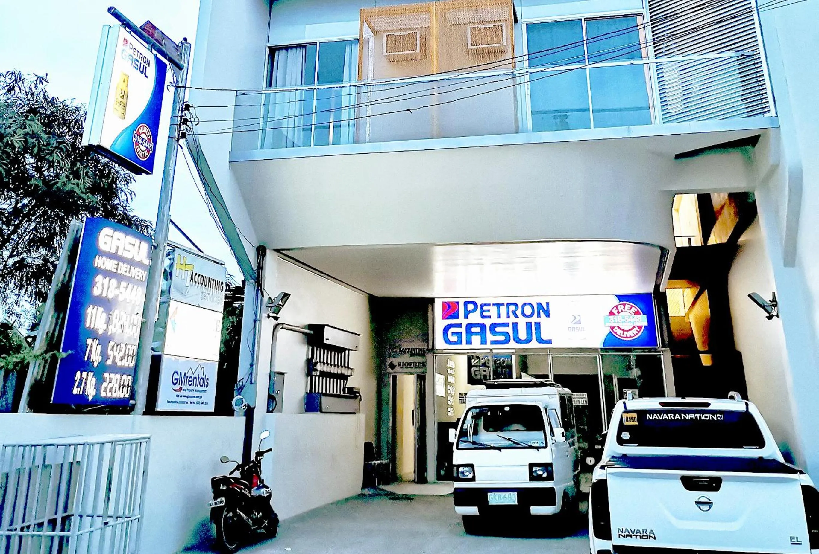 Property building in GMRENTALS Apartment at Mactan Airport