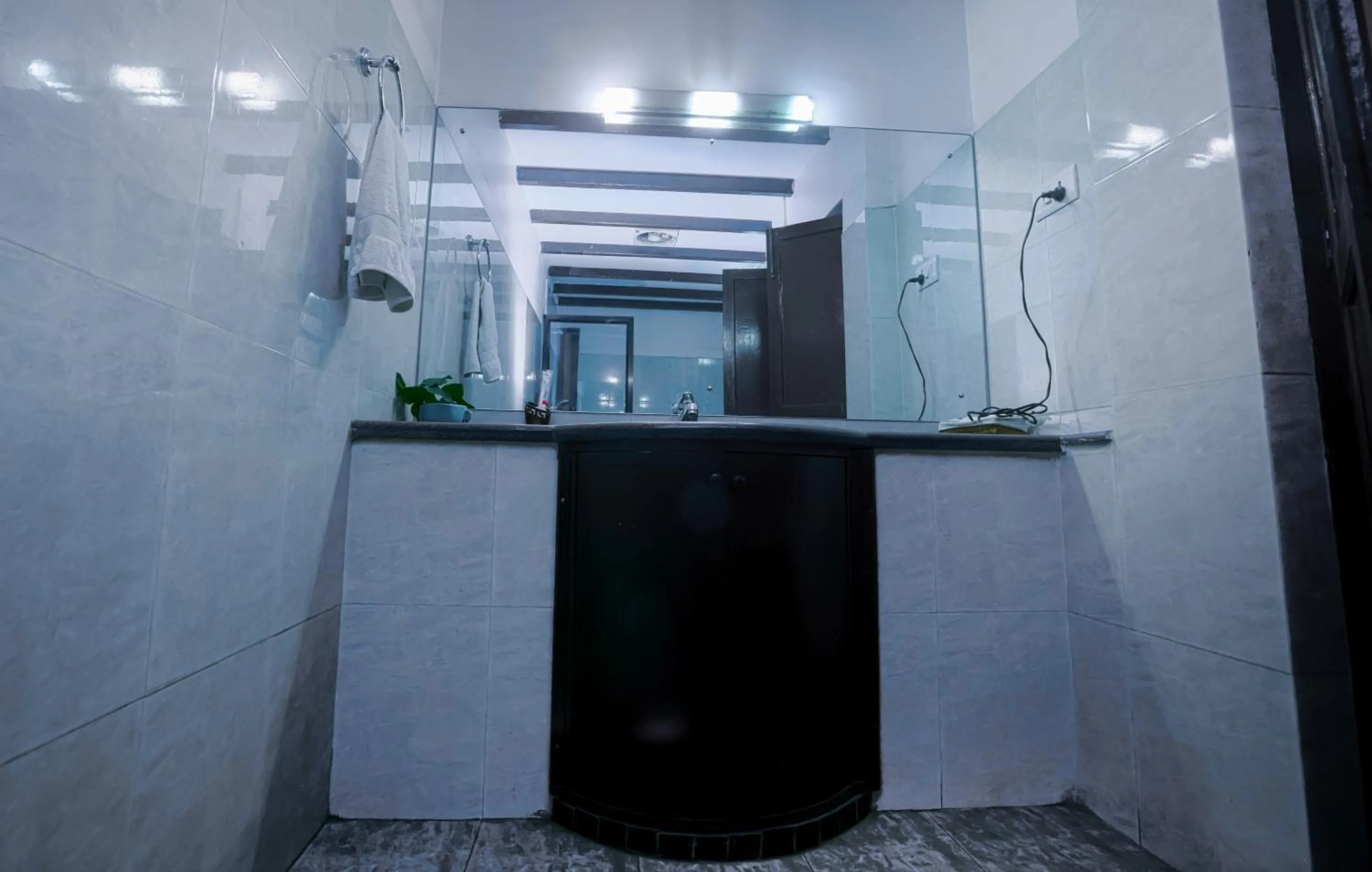 Bathroom in Hukum Darbar Restaurant & Hotel