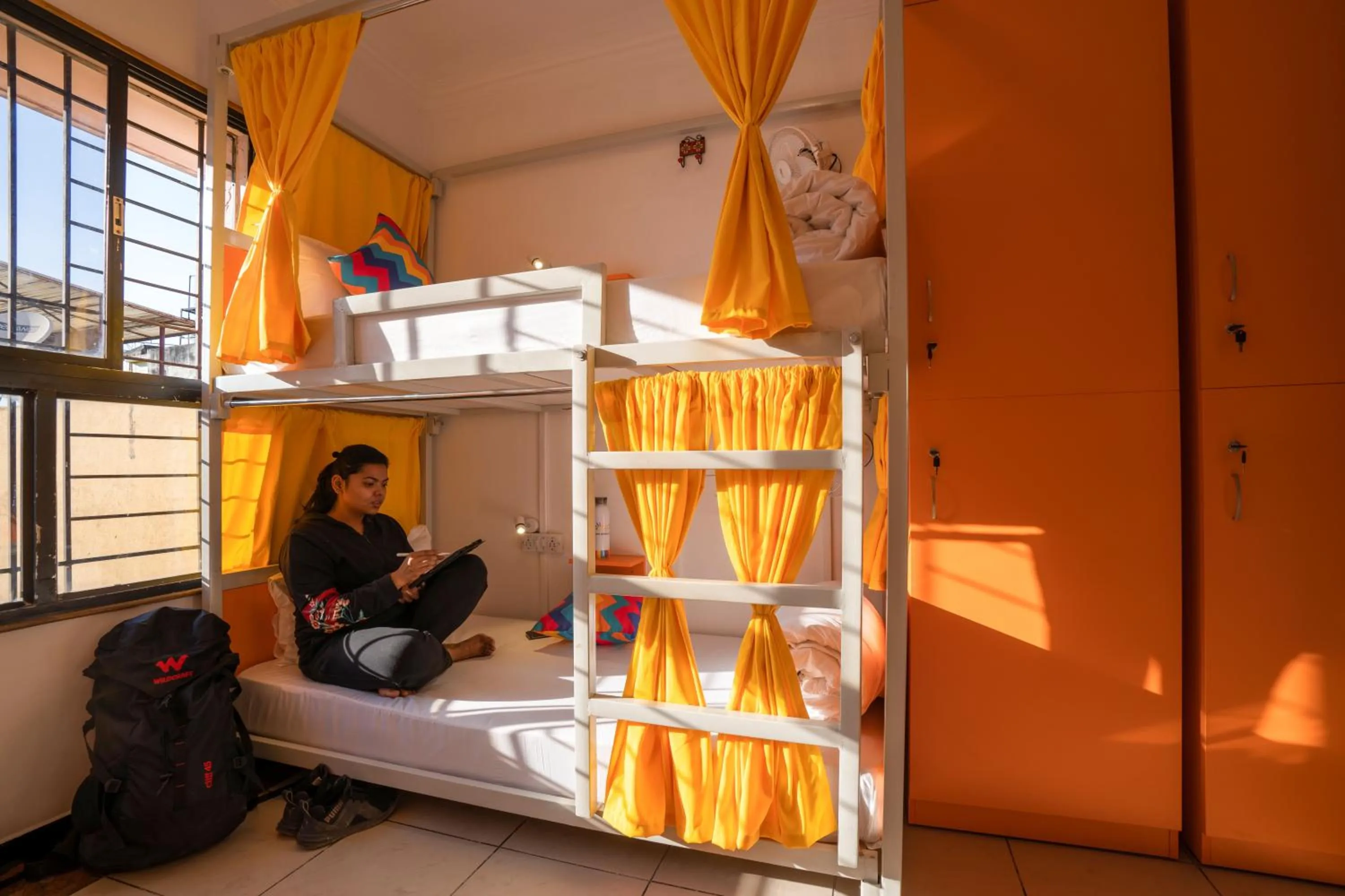 People in goSTOPS Bengaluru, Gandhi Nagar Majestic