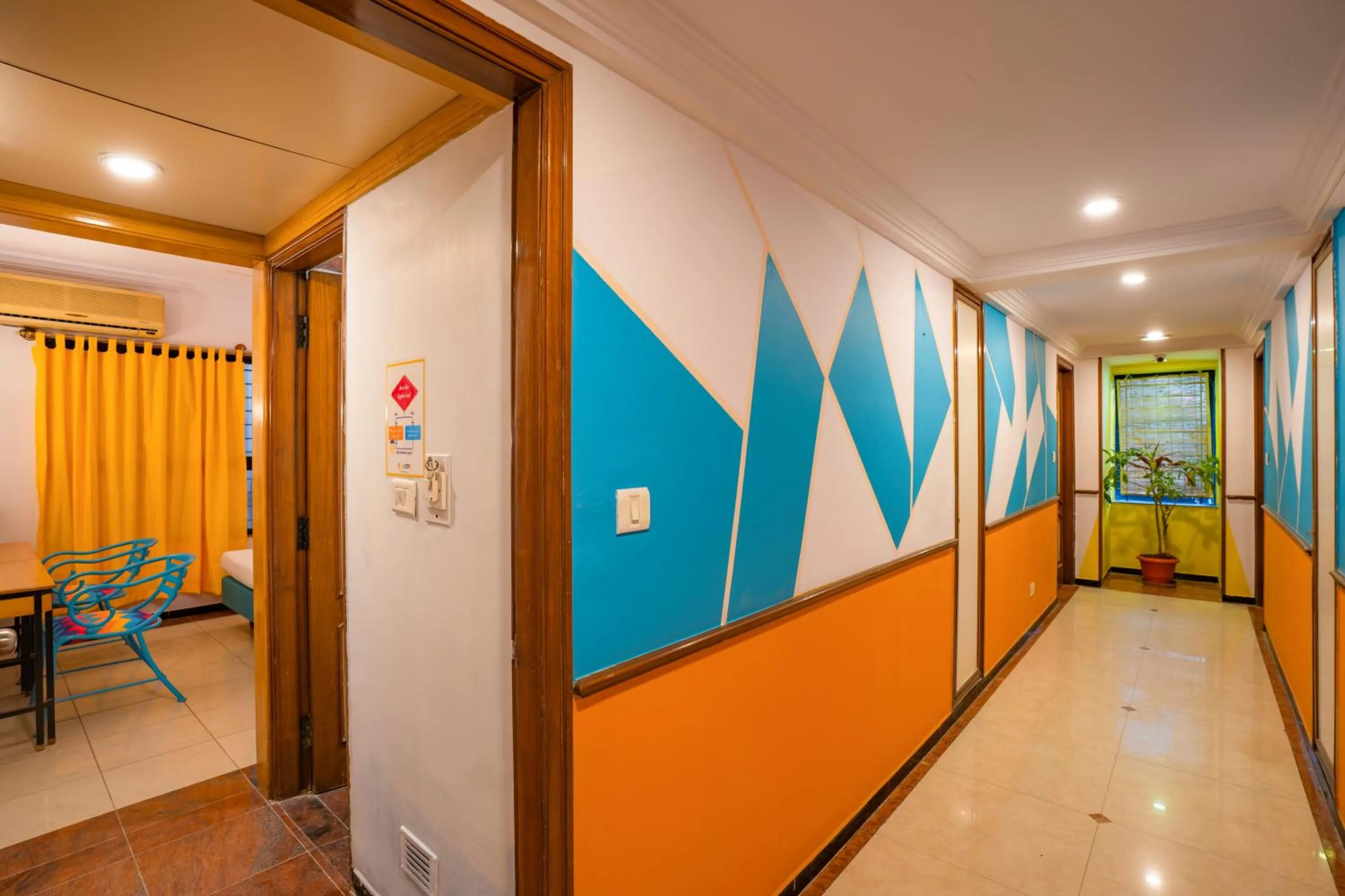 Seating area in goSTOPS Bengaluru, Gandhi Nagar Majestic