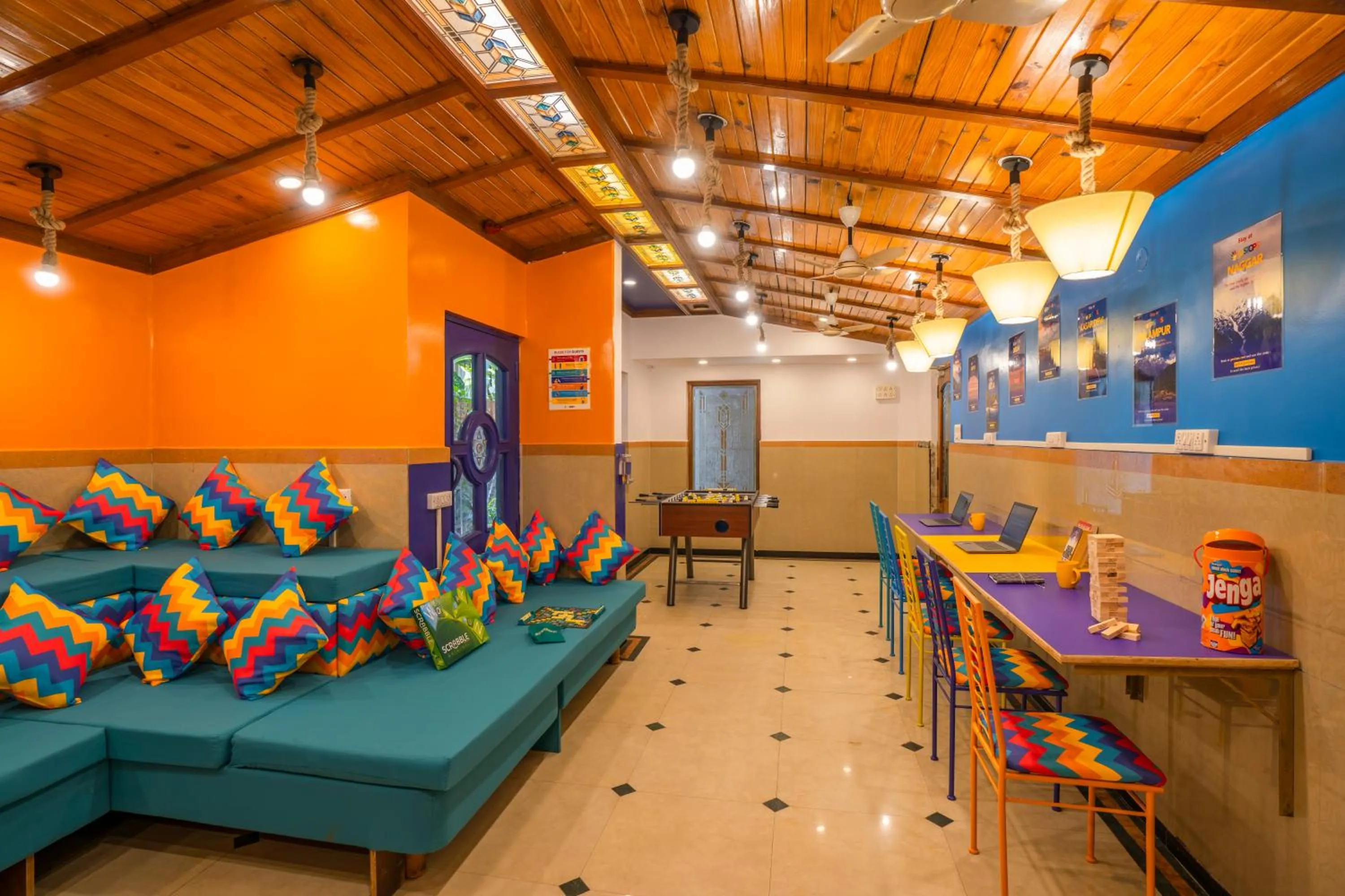 Seating area in goSTOPS Bengaluru, Gandhi Nagar Majestic - Private Rooms & Dorms