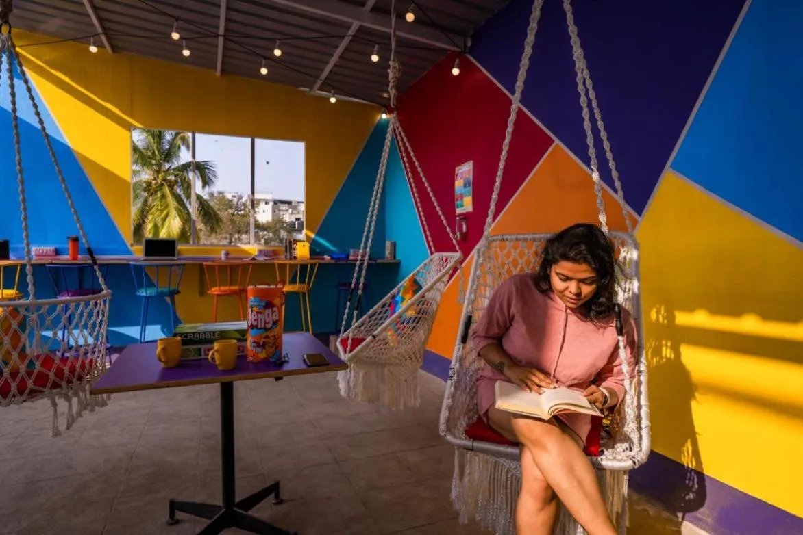 Seating area in goSTOPS Bengaluru, Gandhi Nagar Majestic
