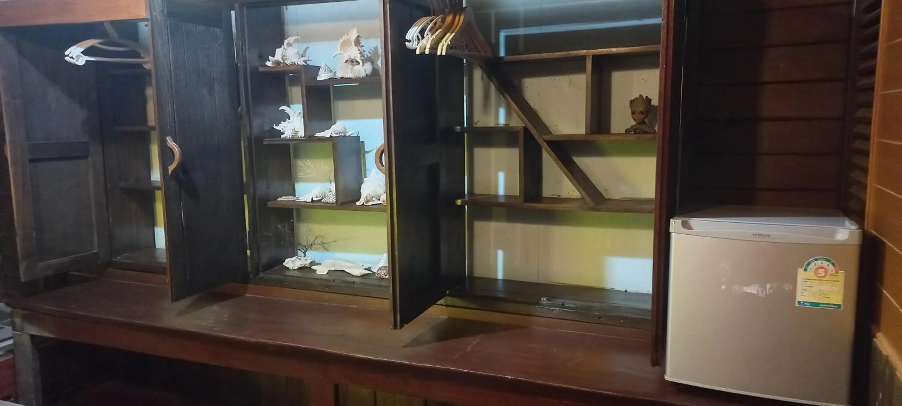 wardrobe in Mangrove House Lanta Old Town