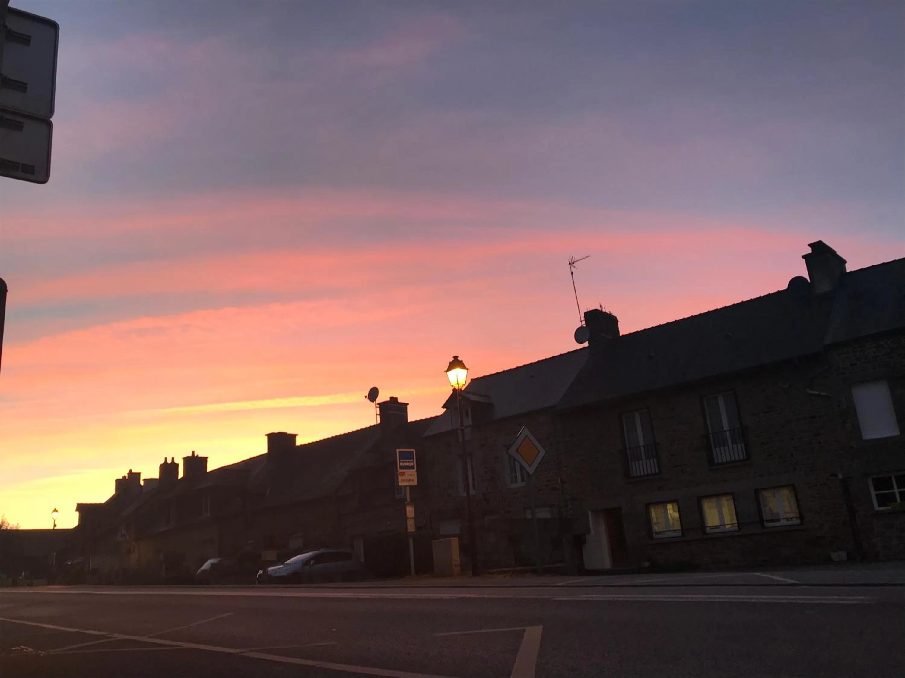 Street view in Au Bon Accueil