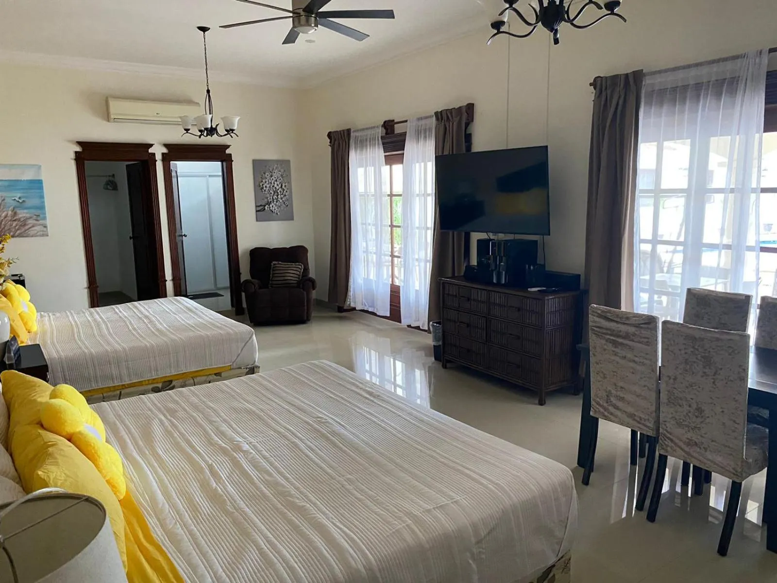 Bedroom, Bed in Hotel Boutique Villas Segovia Cozumel