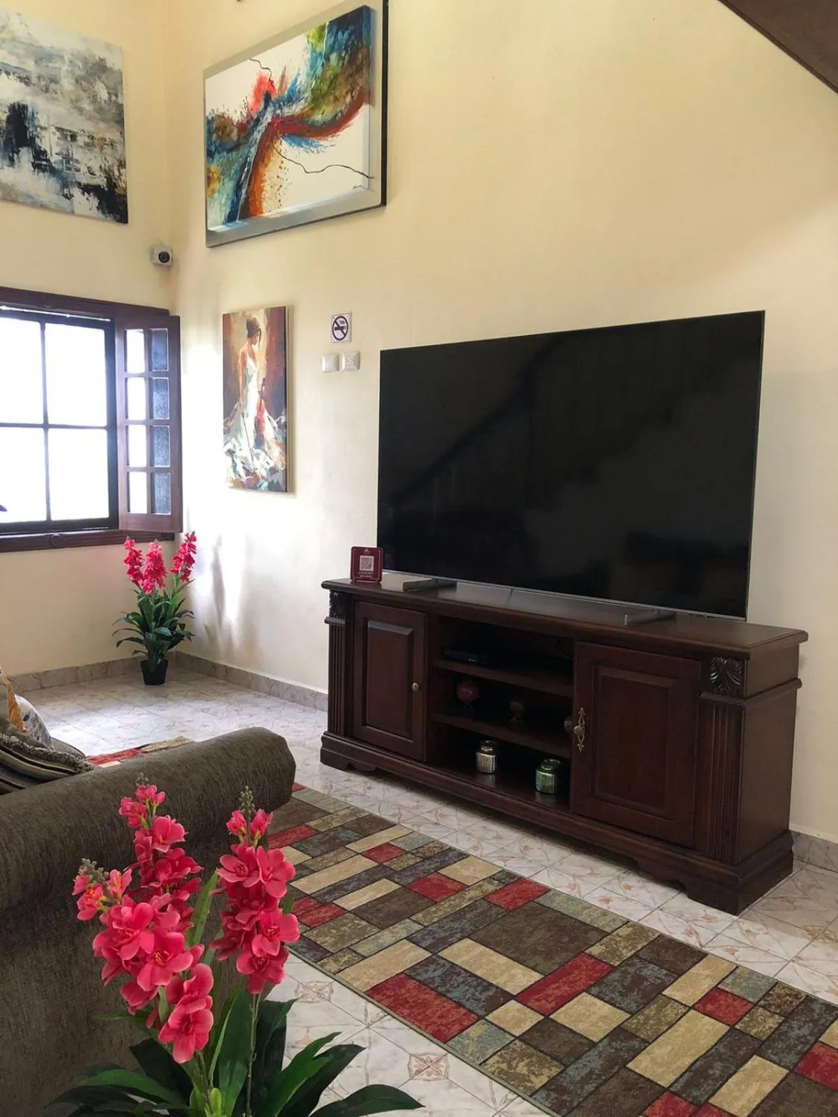 Communal lounge/ TV room in Hotel Boutique Villas Segovia Cozumel