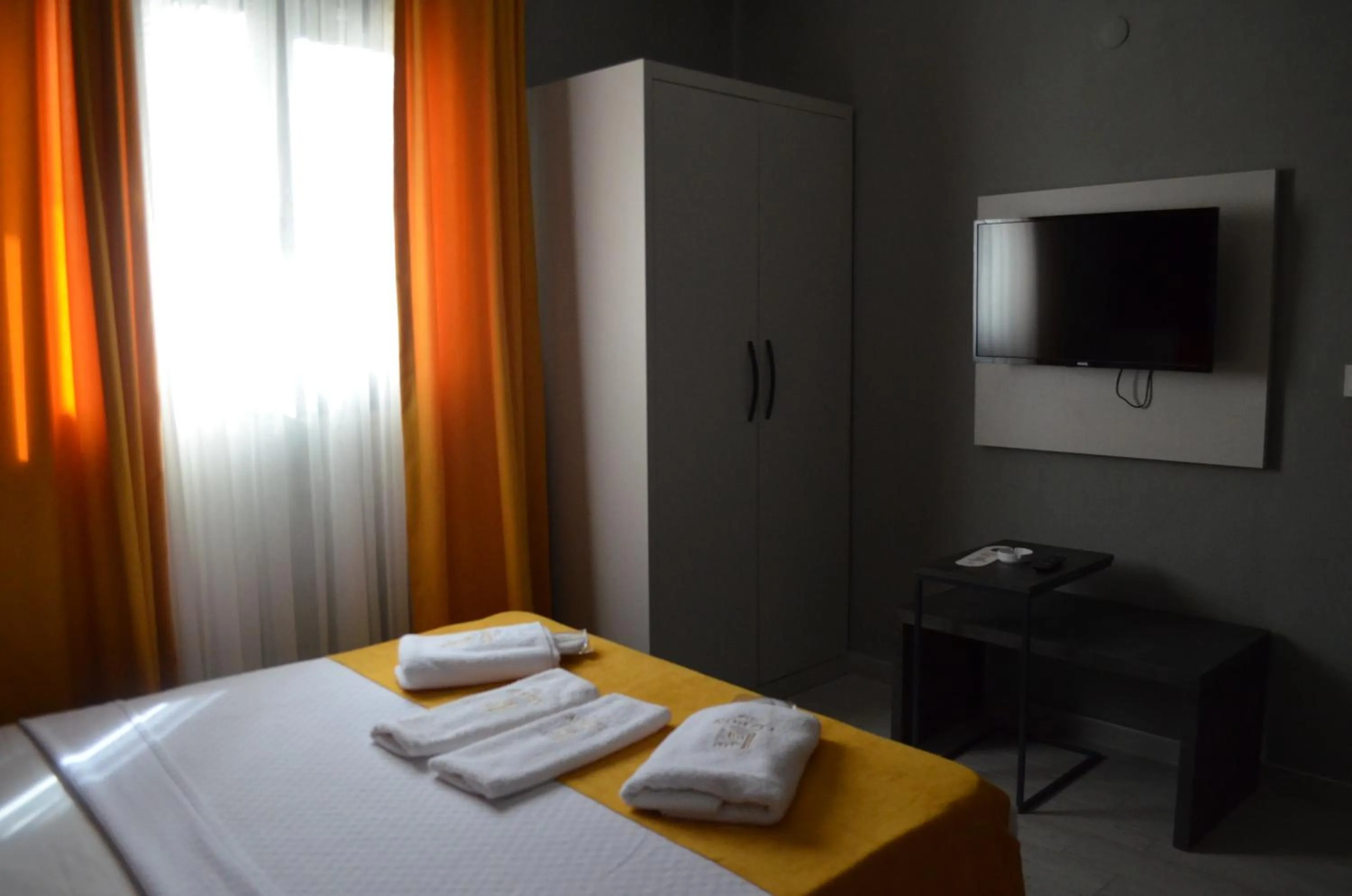 Bed in LİZBON HOTEL