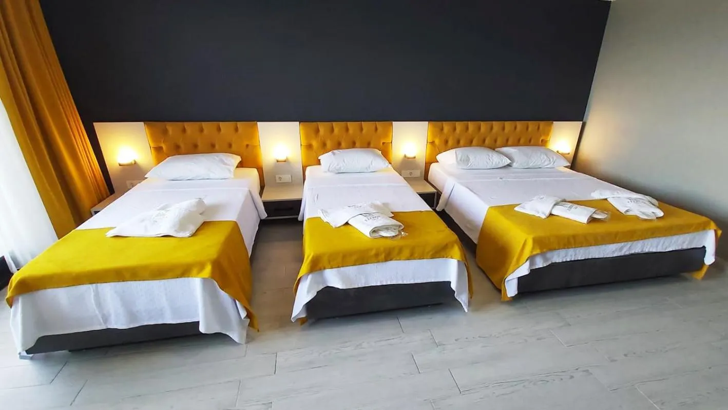 Bed in LİZBON HOTEL