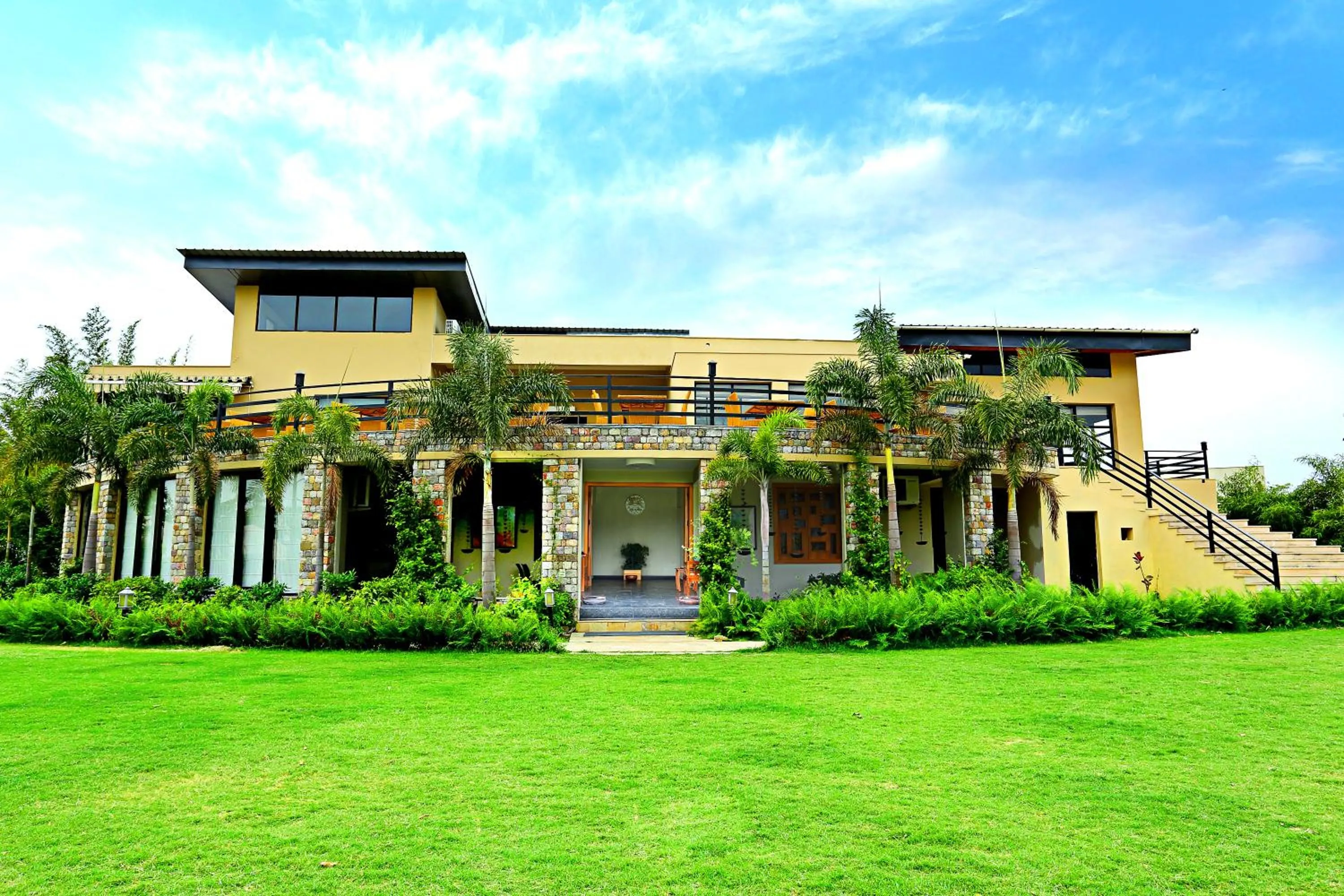 Restaurant/places to eat in The Golden Tusk By Ivory Destinations