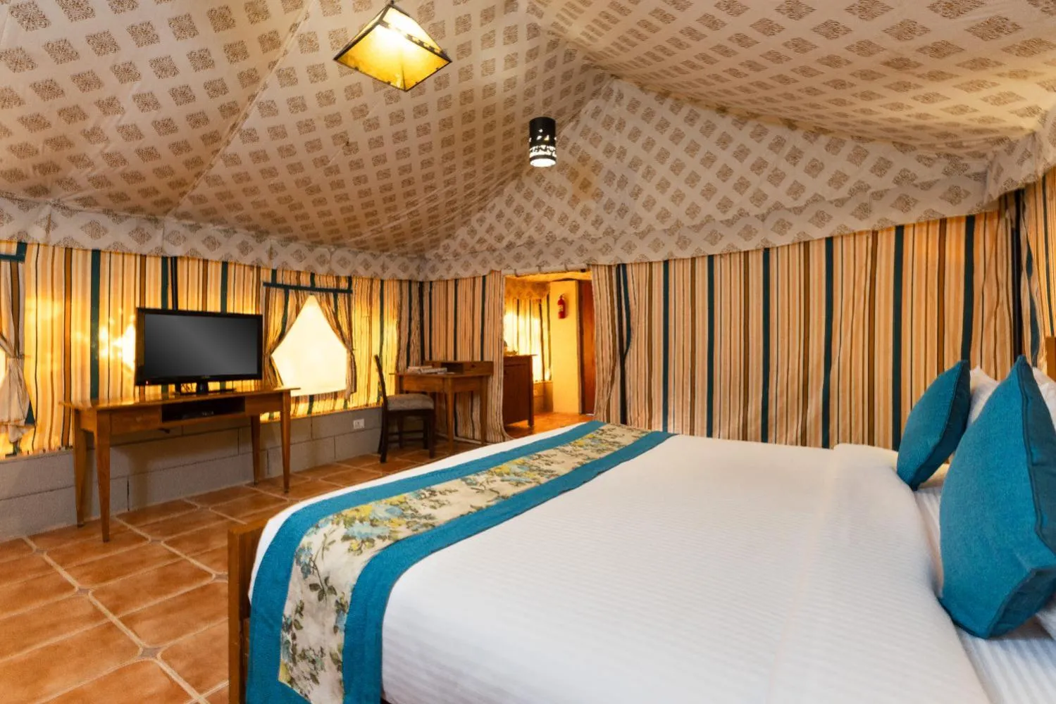 Bed in The Golden Tusk By Ivory Destinations