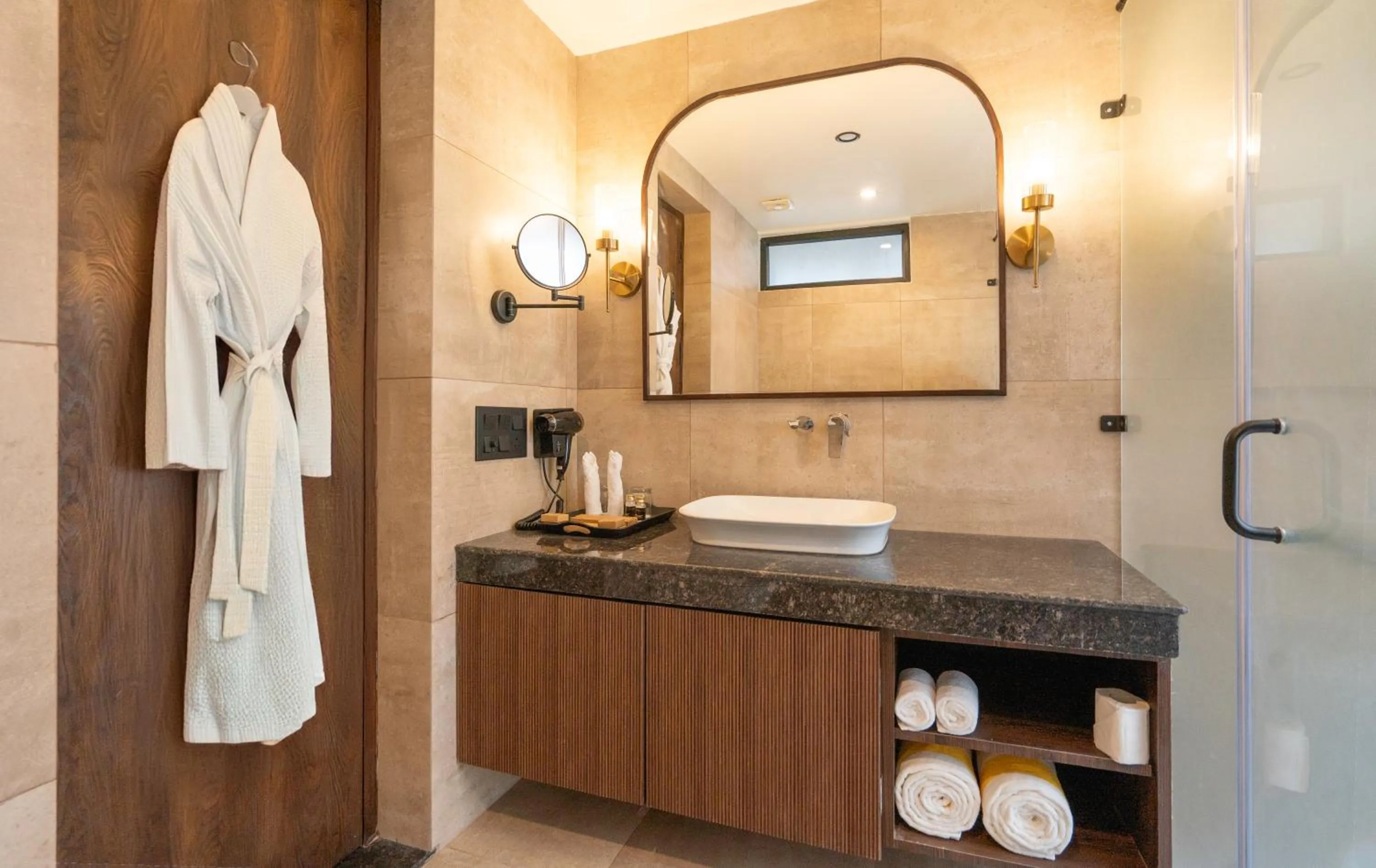 Shower in The Golden Tusk By Ivory Destinations