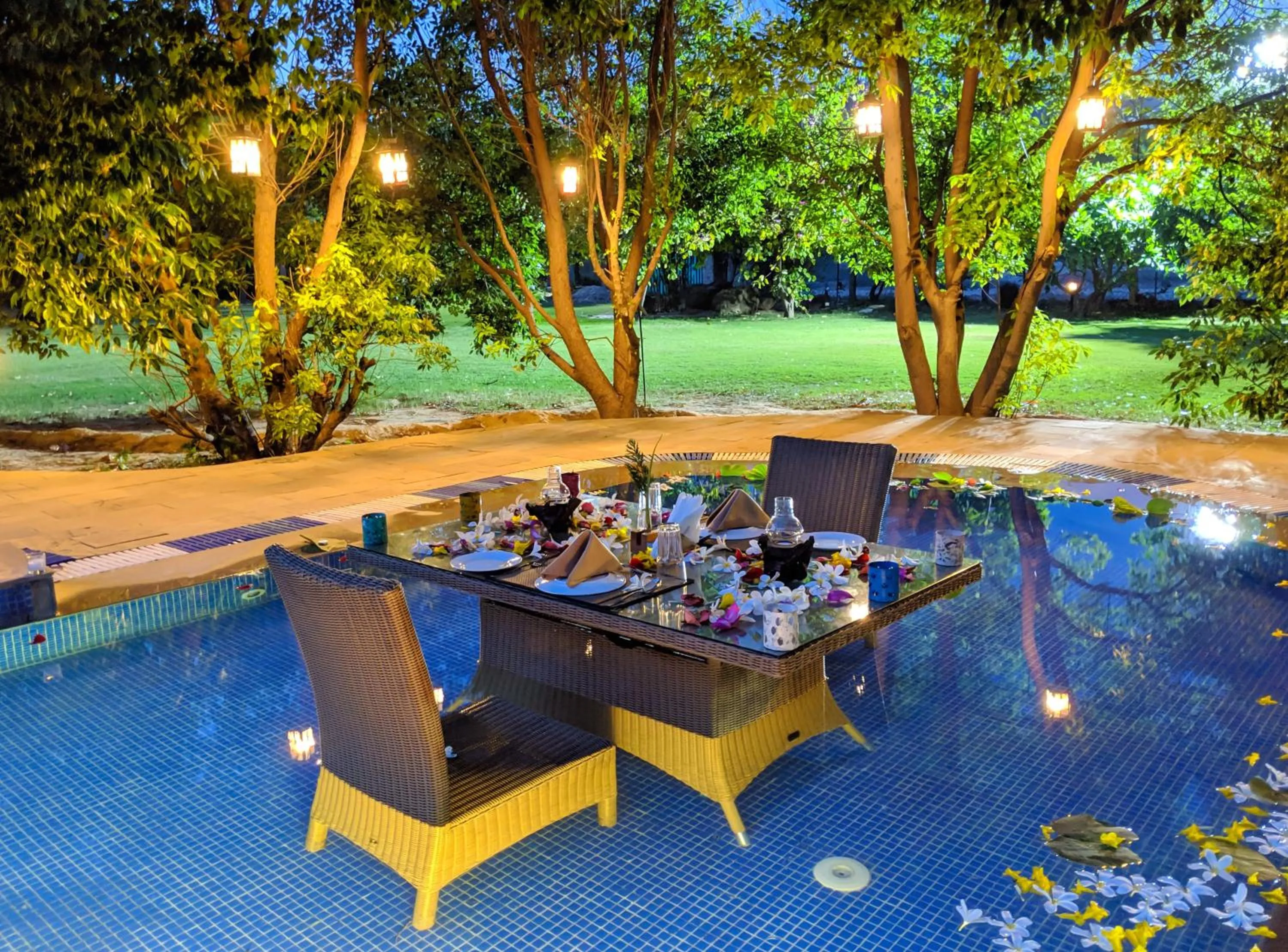 Dining area in The Golden Tusk By Ivory Destinations