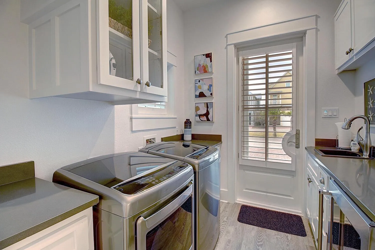 Other in Beachful Easy Feeling 117 CE