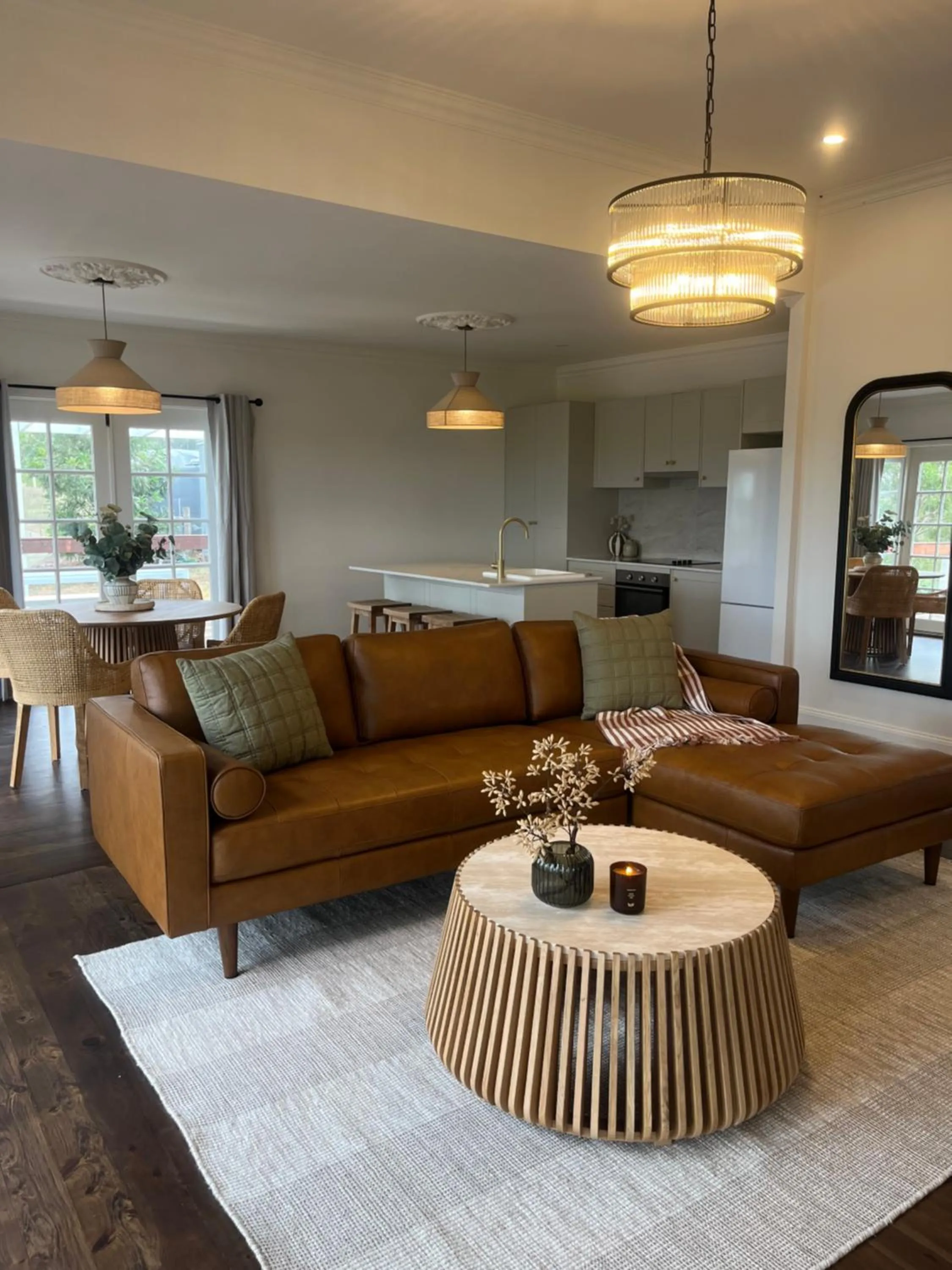 Kitchen or kitchenette in Pokolbin Farm Stay