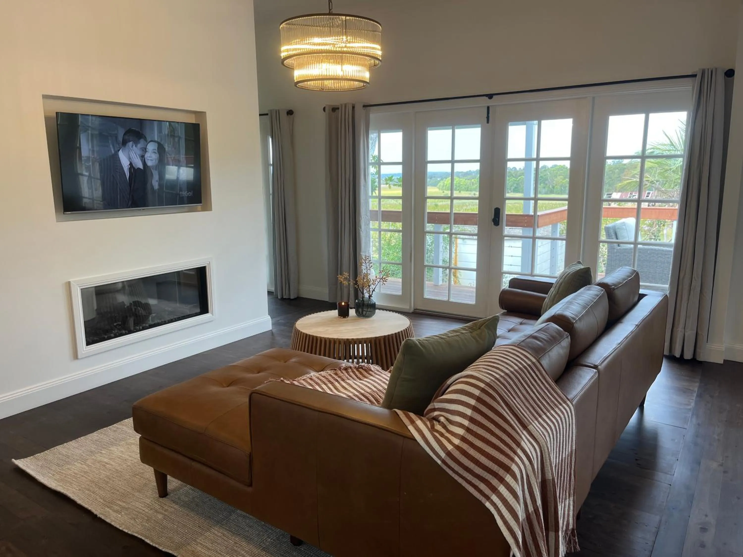 Living room in Pokolbin Farm Stay
