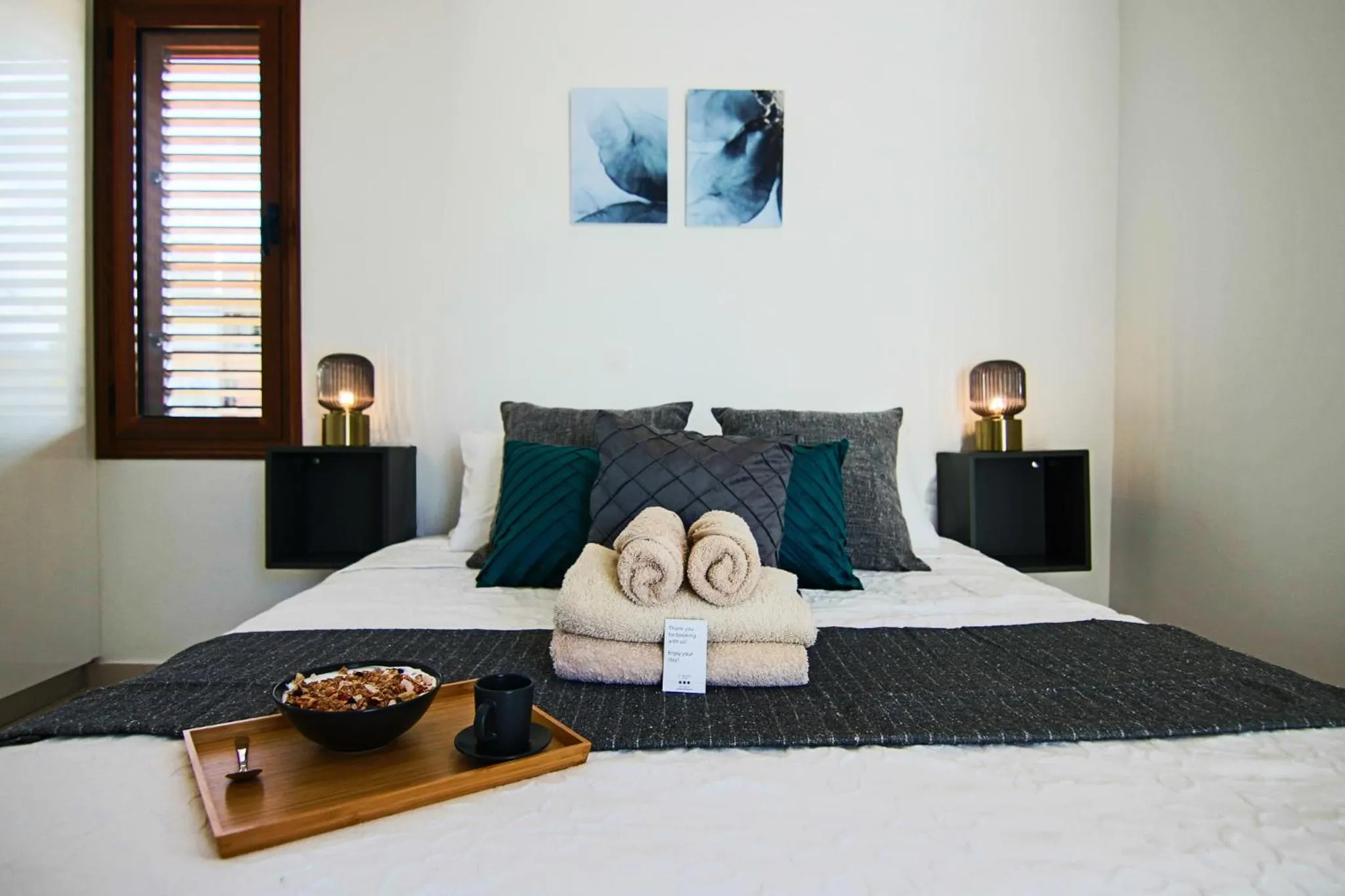 Bedroom, Bed in Phaedrus Living: Seaside Flat Constantinos 113