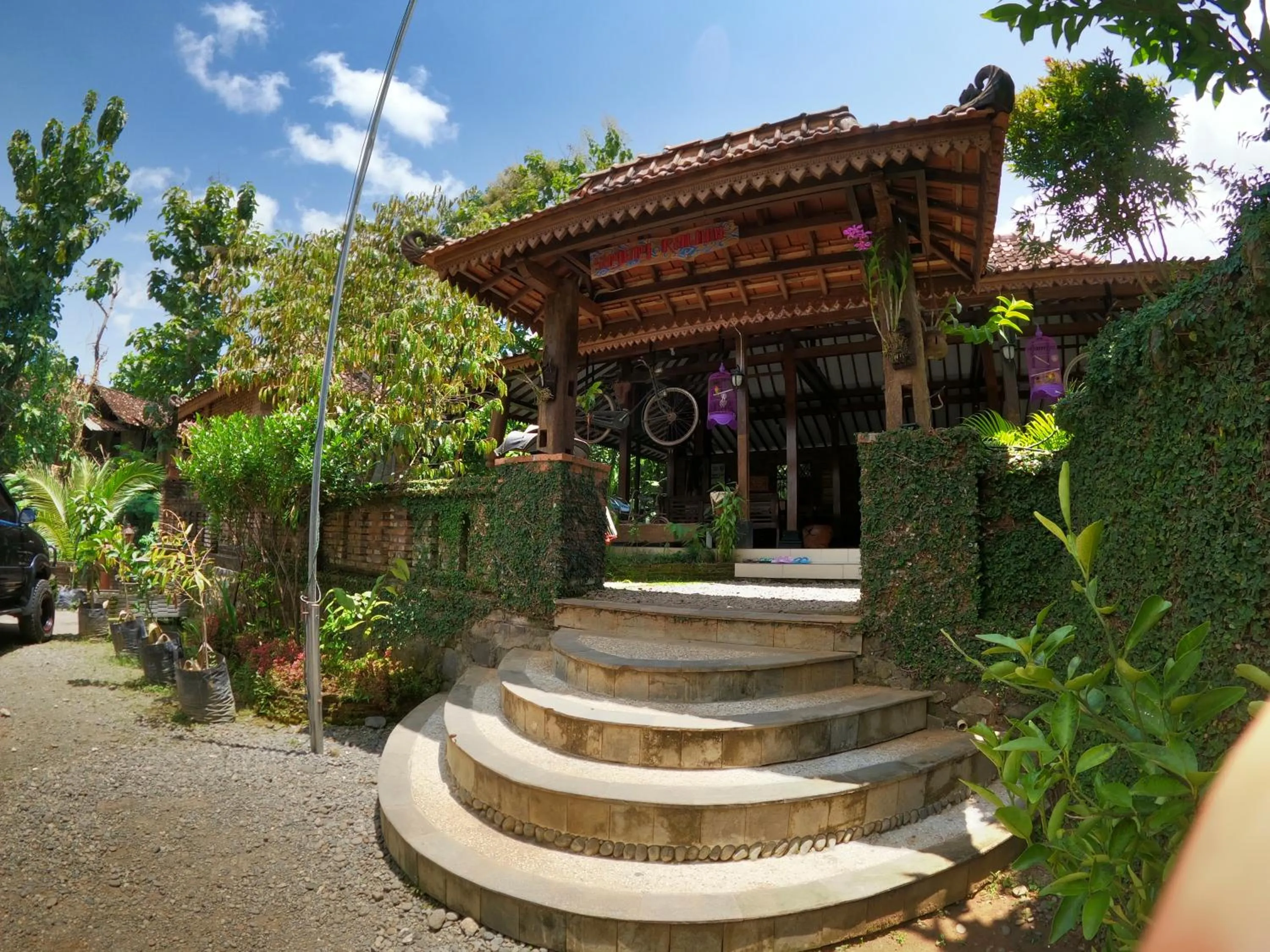 Facade/entrance in Wisma Pancoeran