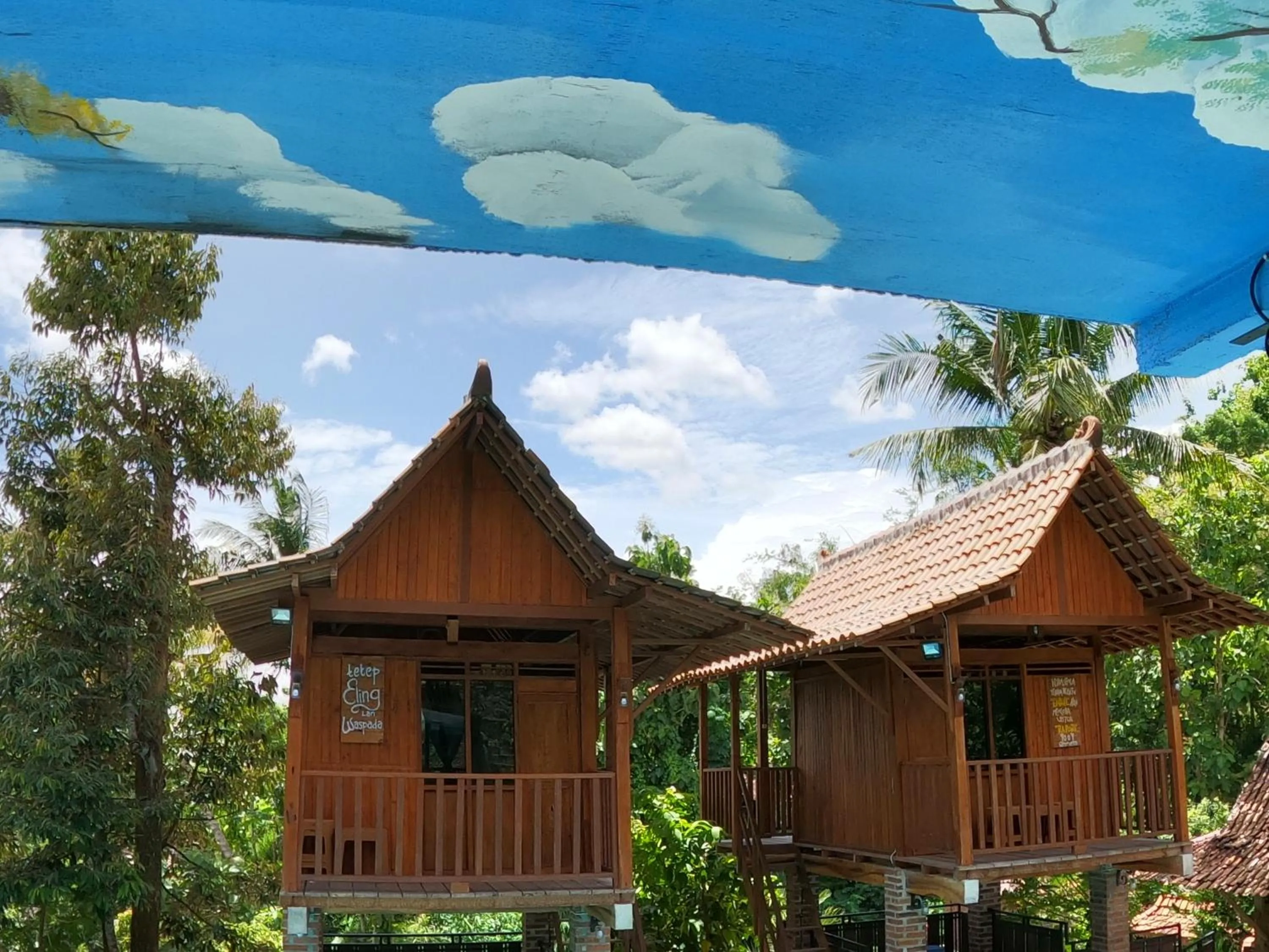 Property building in Wisma Pancoeran