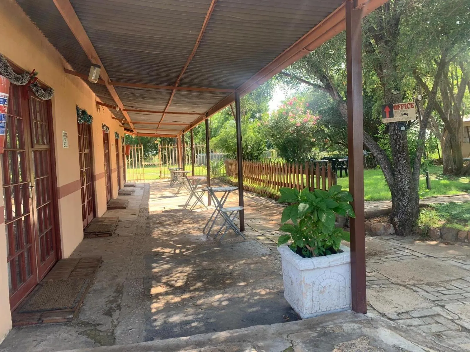 Garden in Eden Guest Farm