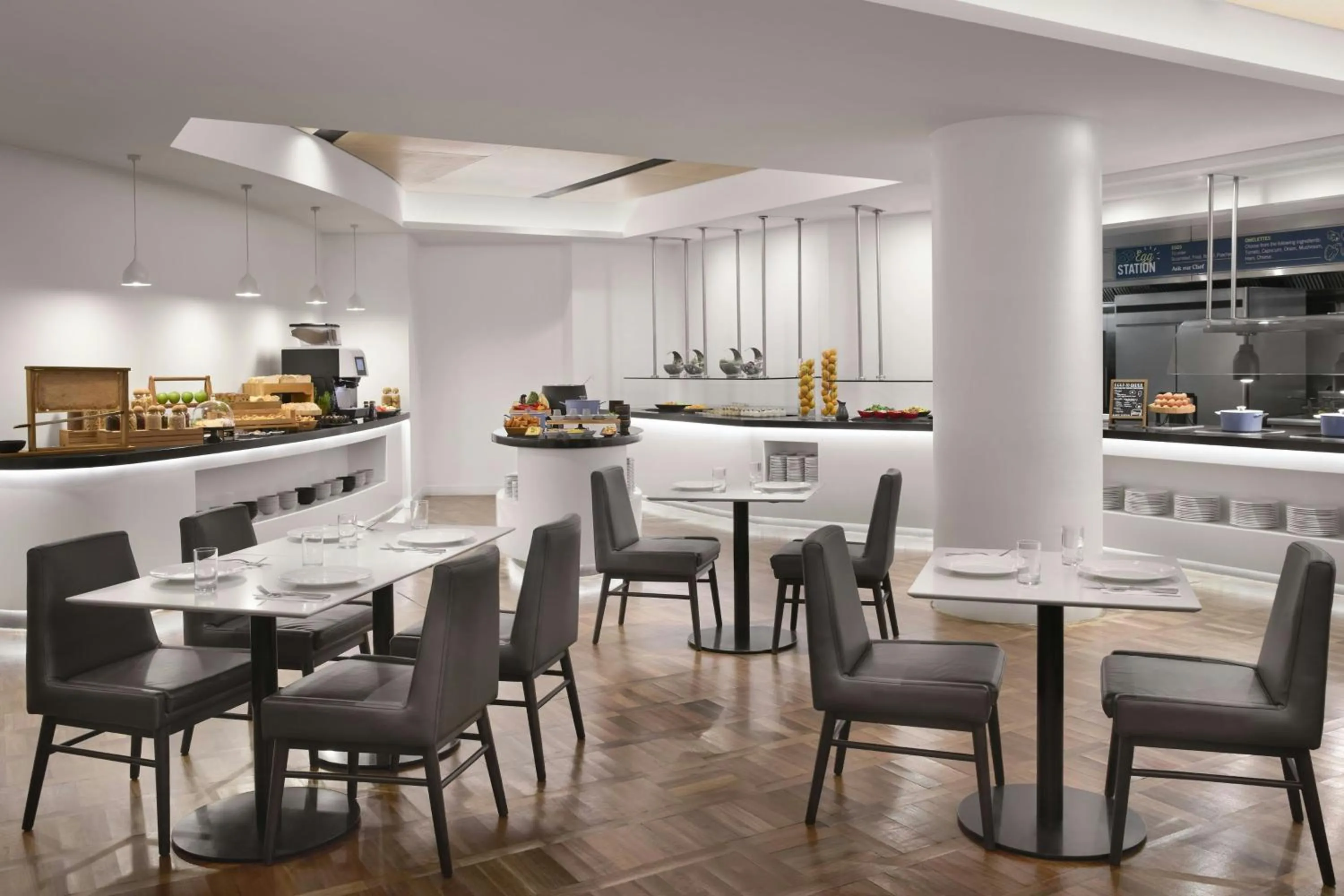 Breakfast in Four Points by Sheraton Brisbane