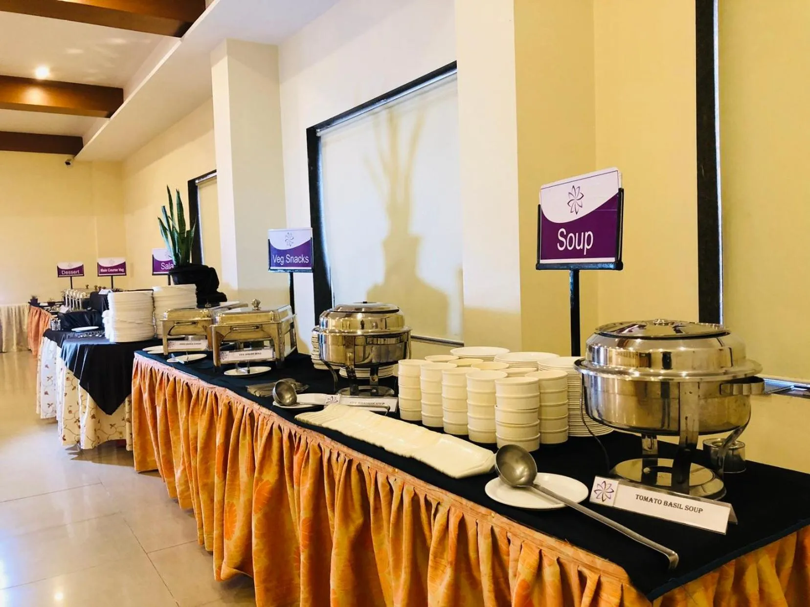 Food and drinks in VITS Kamats Resort, Silvassa