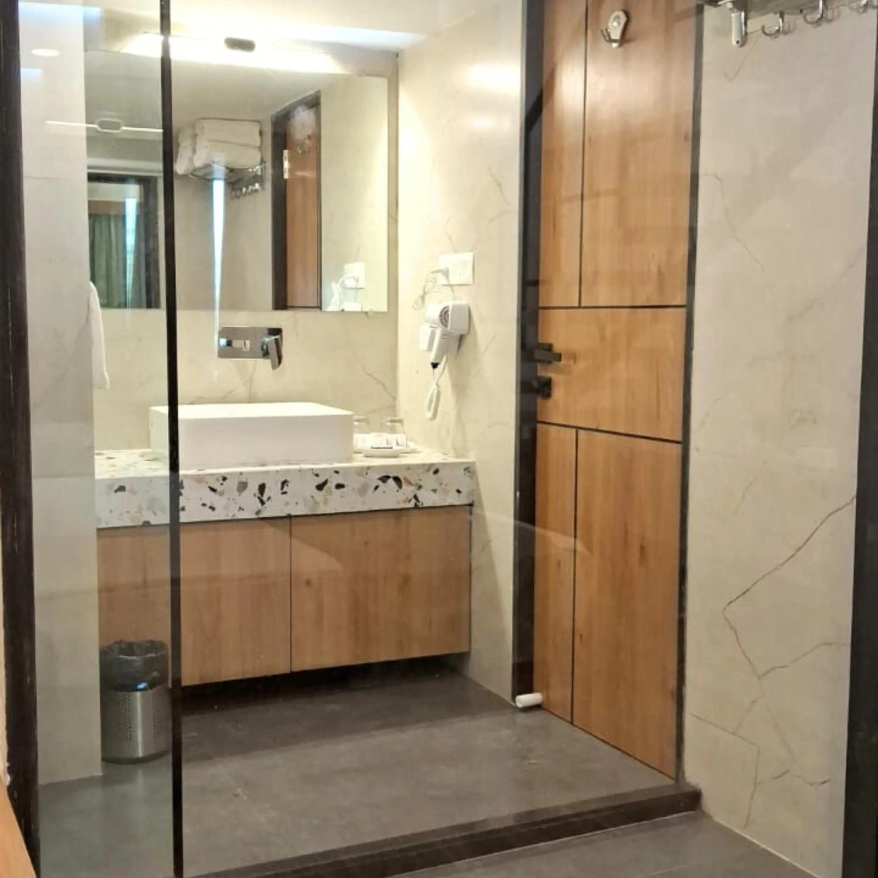 Bathroom in VITS Kamats Resort, Silvassa