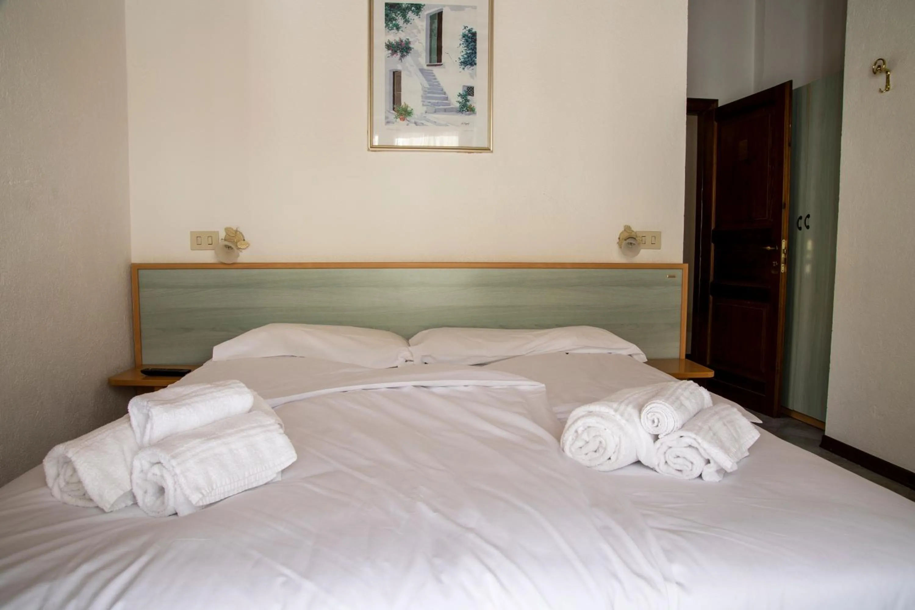 Bed in Residence Nube D'Argento